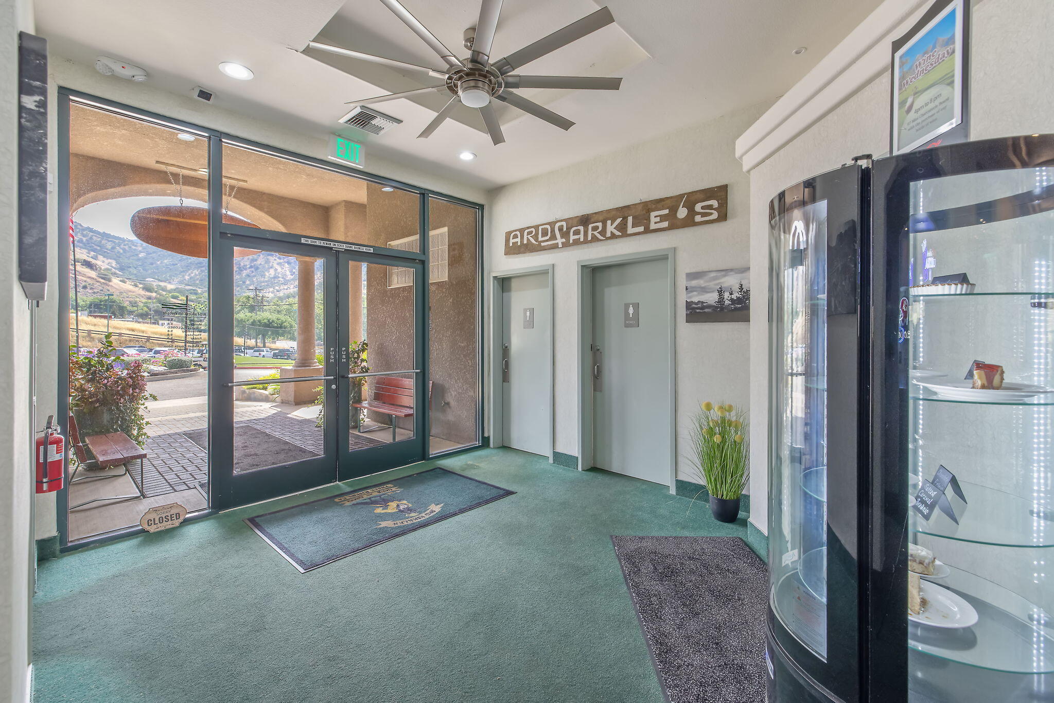 41117 Sierra Dr, Three Rivers, CA 93271