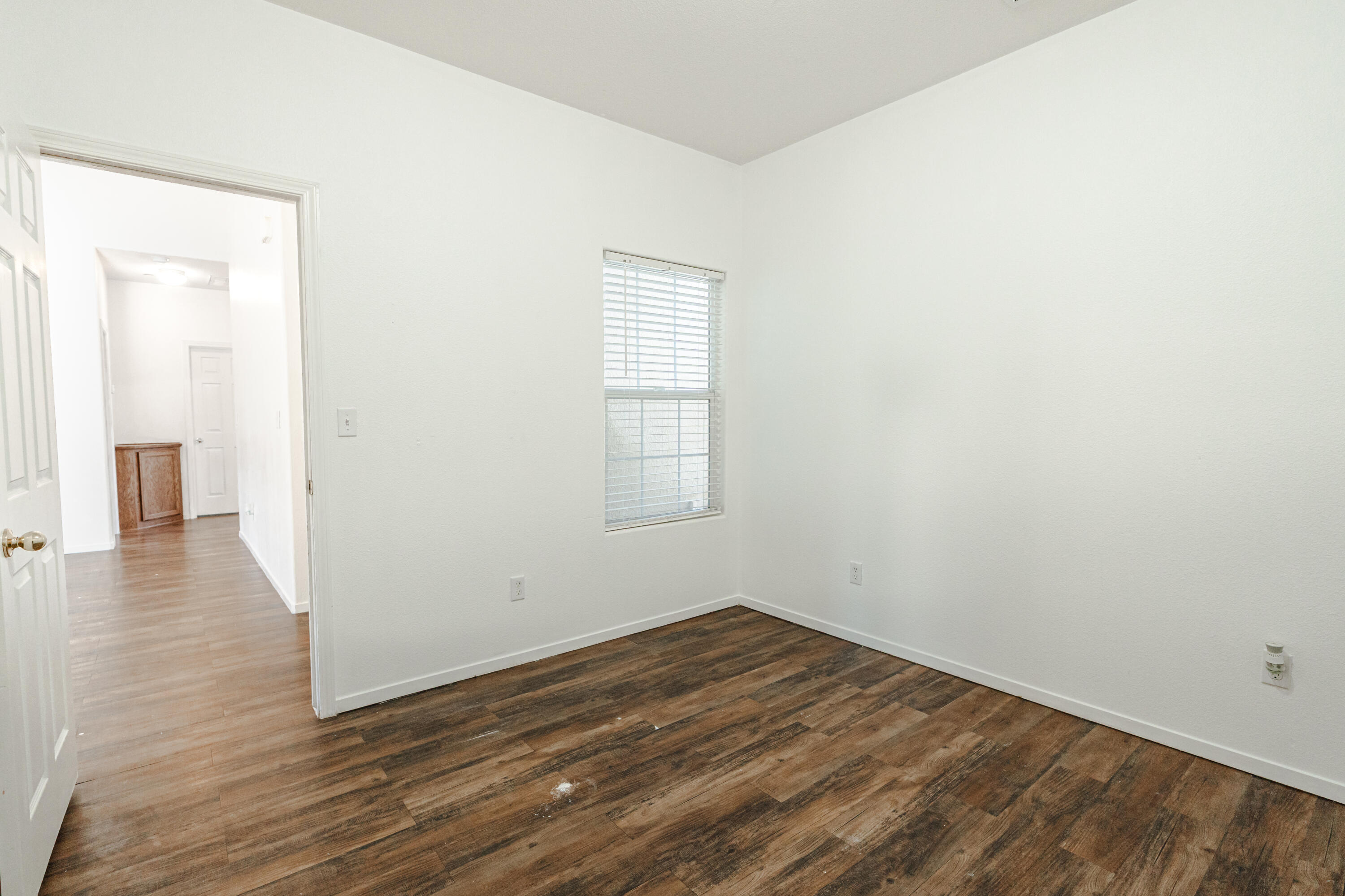 7443 Ensminger Ave, Goshen, CA 93227