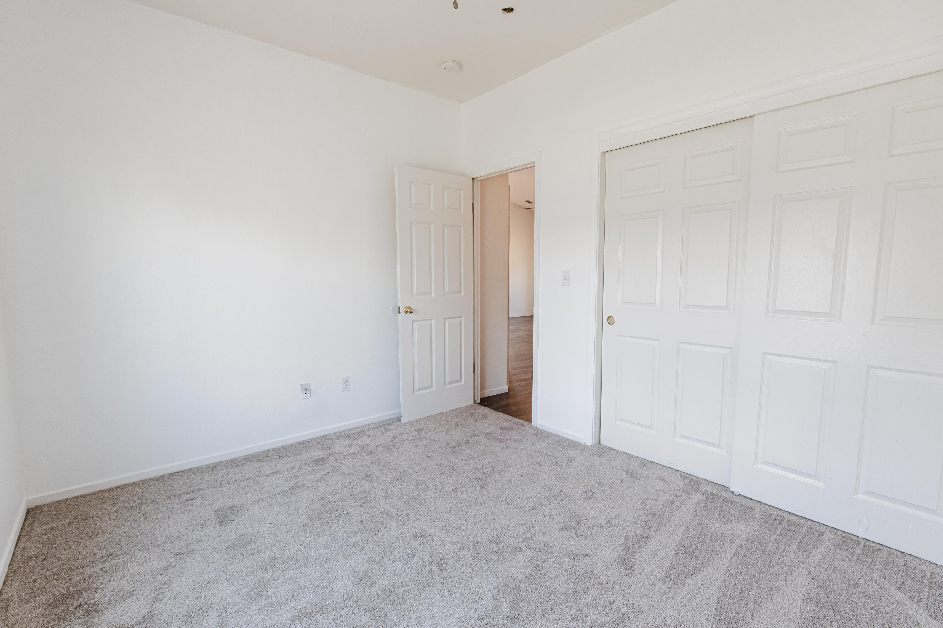 7443 Ensminger Ave, Goshen, CA 93227