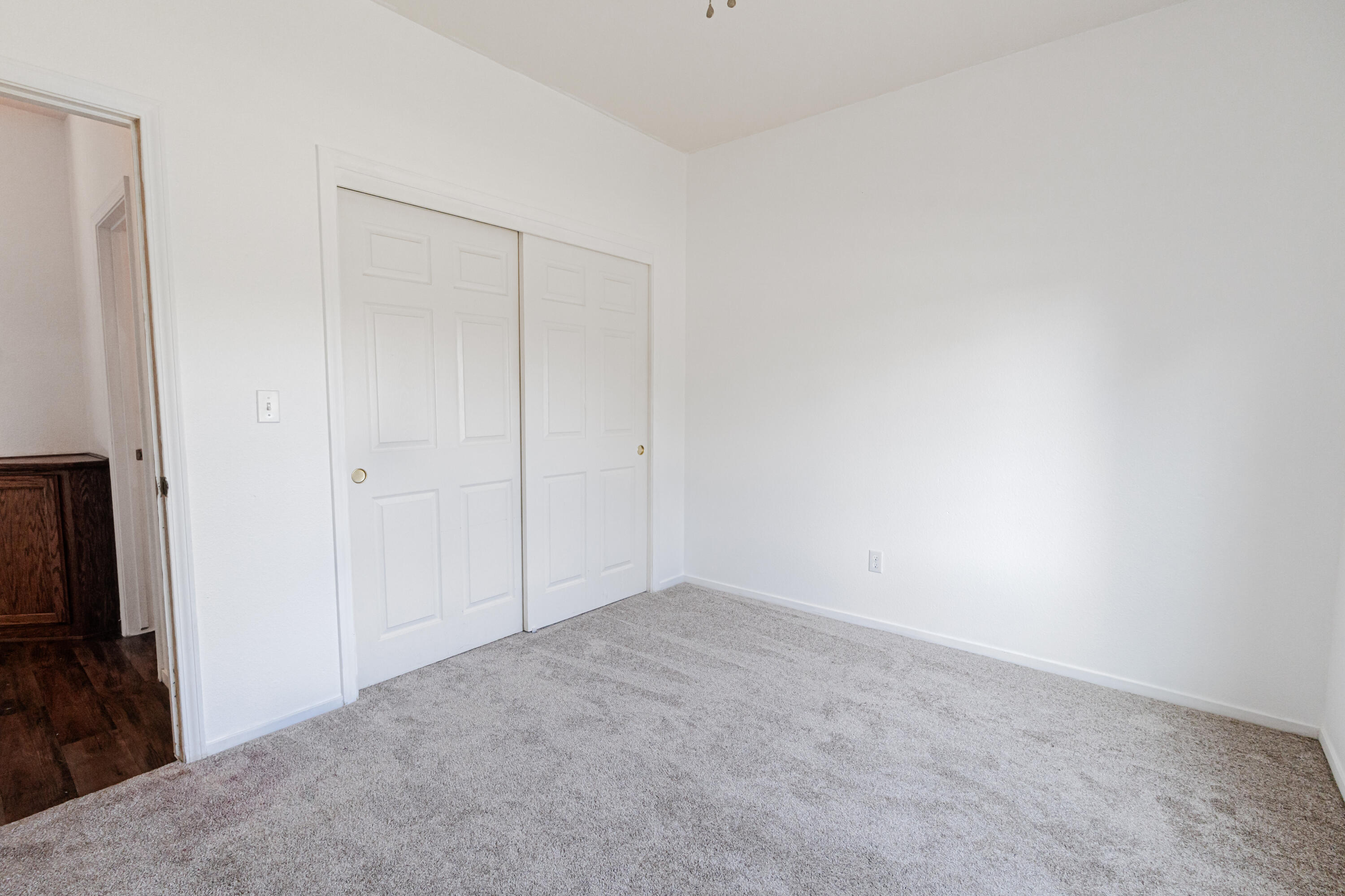 7443 Ensminger Ave, Goshen, CA 93227