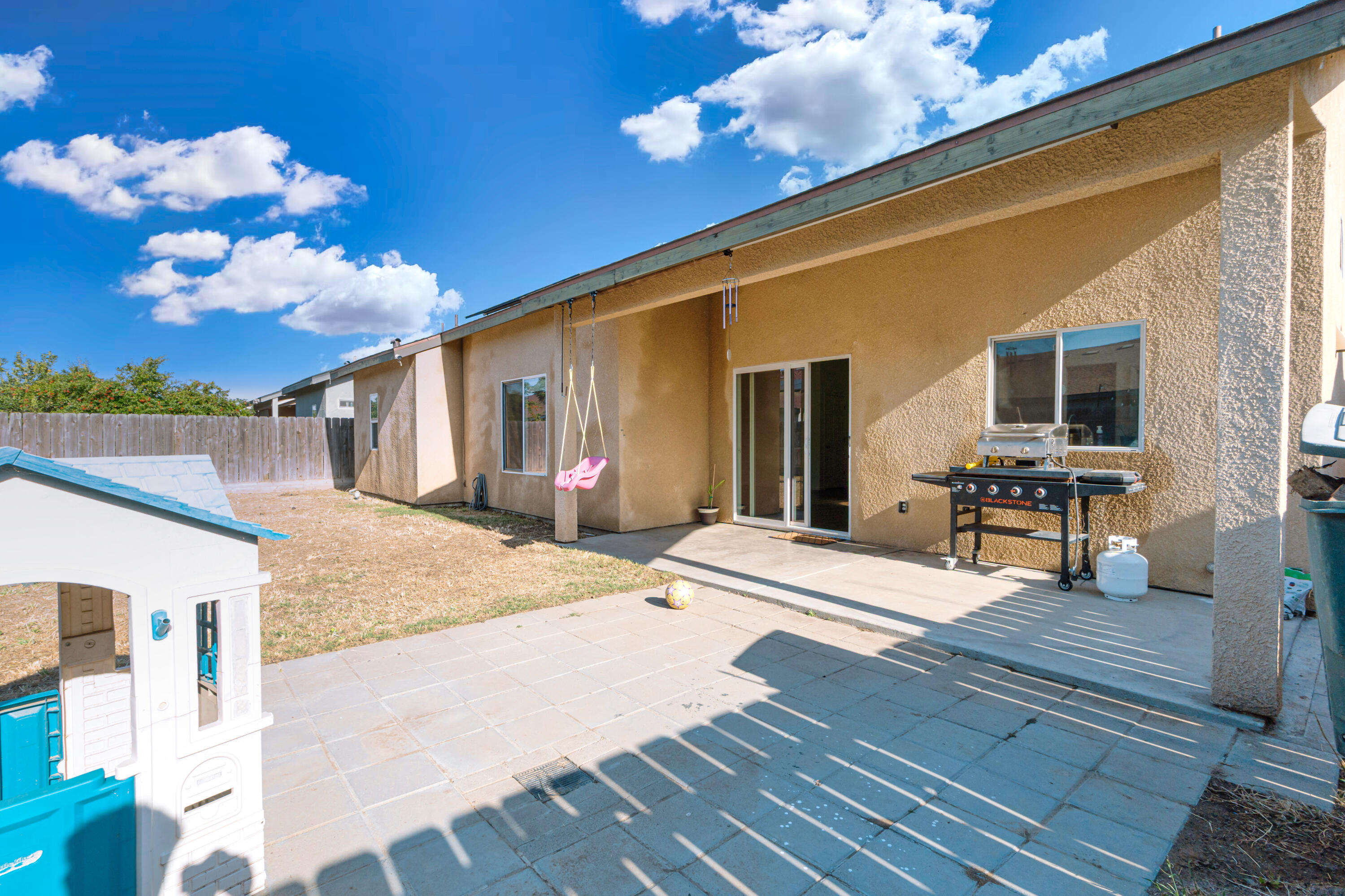 7443 Ensminger Ave, Goshen, CA 93227