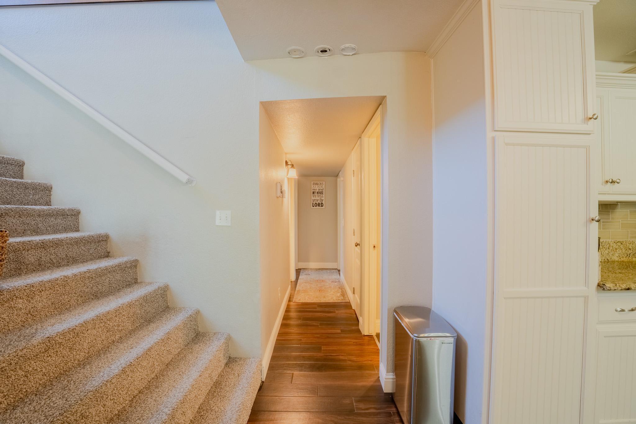 3609 W Evergreen Ct, Visalia, CA 93277