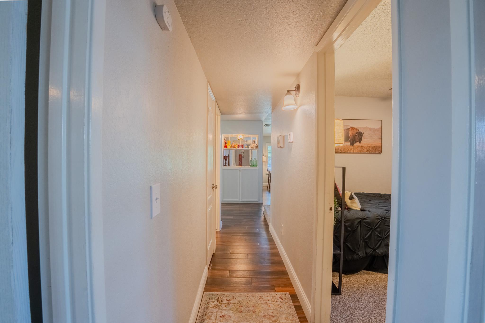 3609 W Evergreen Ct, Visalia, CA 93277