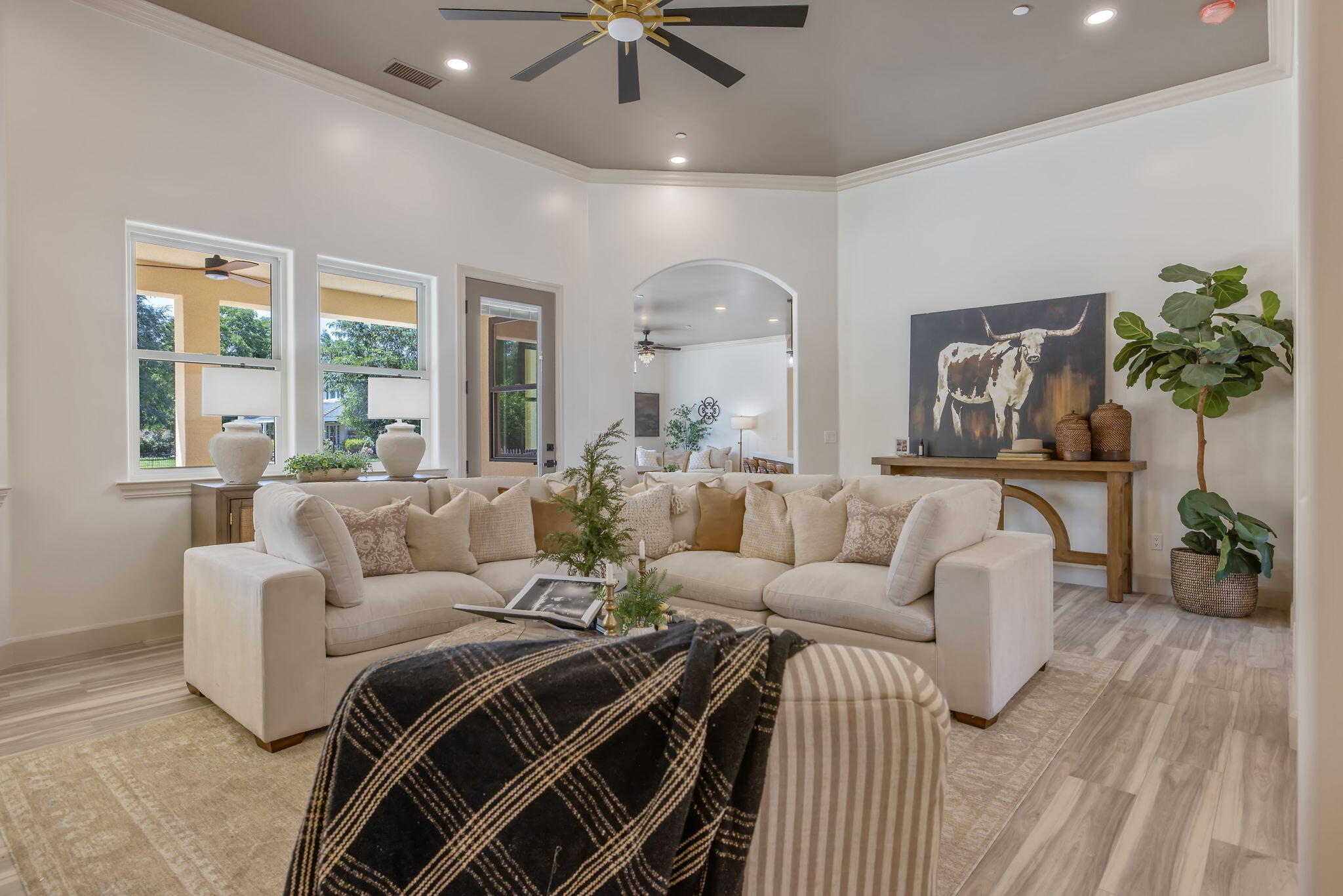 503 E Palm Ct, Exeter, CA 93221