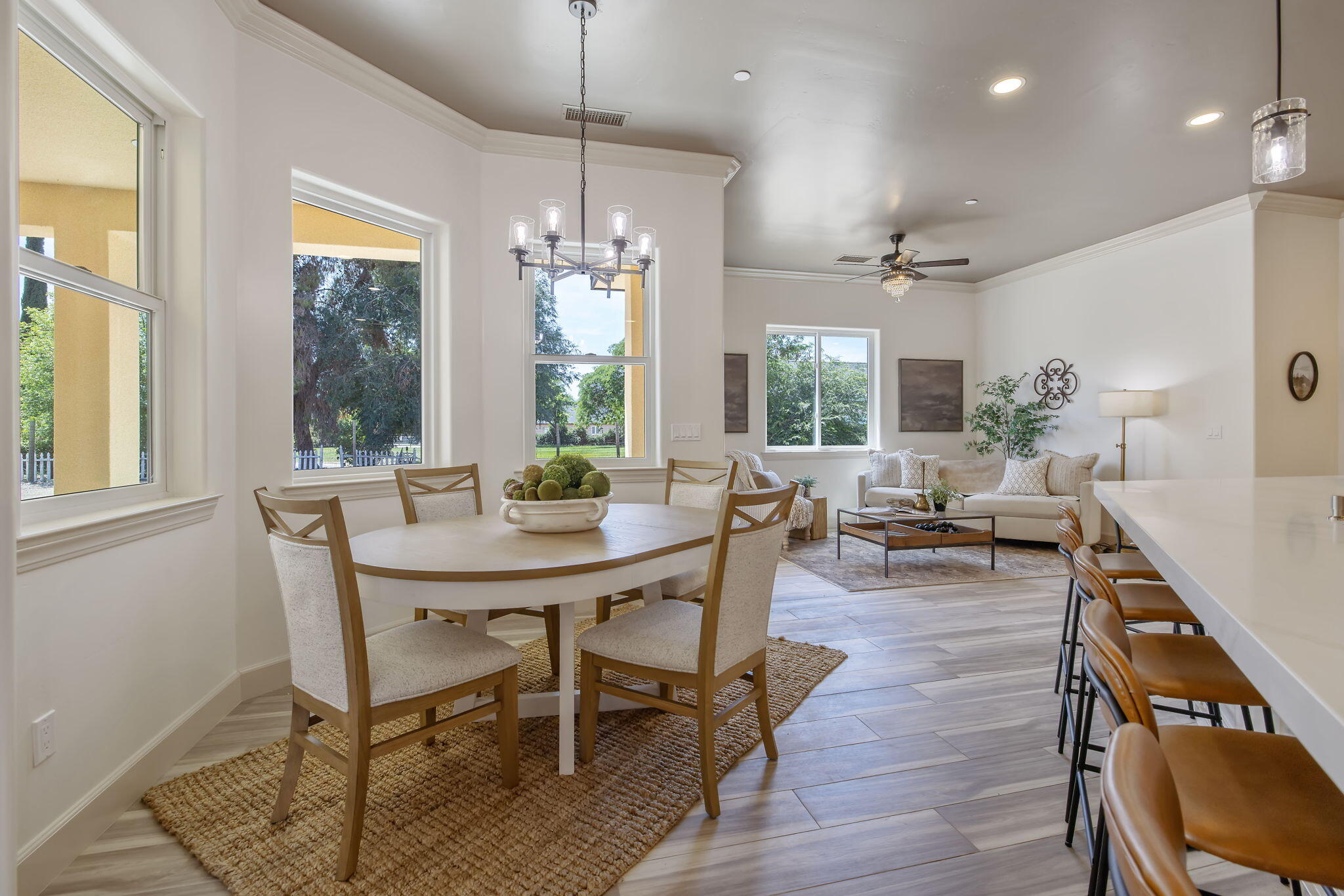 503 E Palm Ct, Exeter, CA 93221
