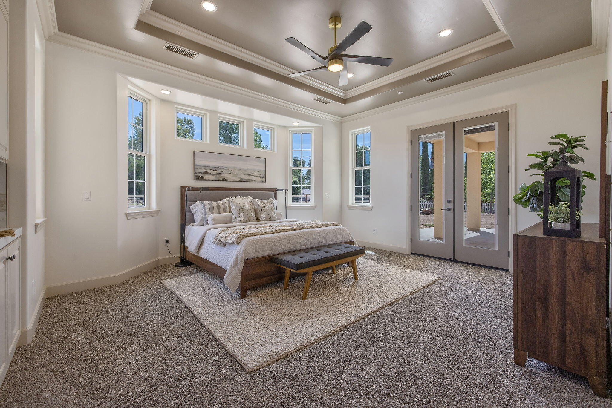 503 E Palm Ct, Exeter, CA 93221