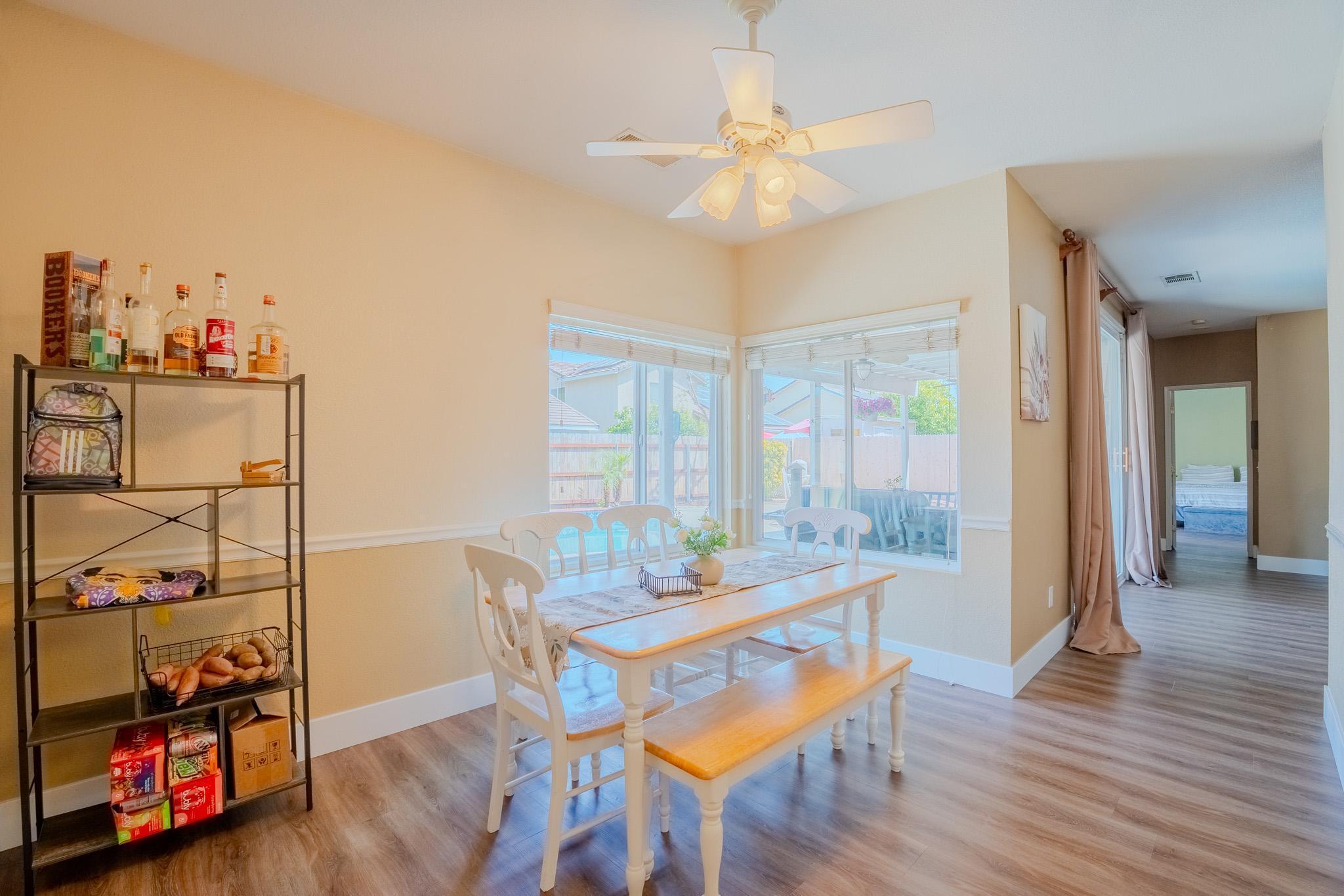 626 W Loyola Ave, Visalia, CA 93277