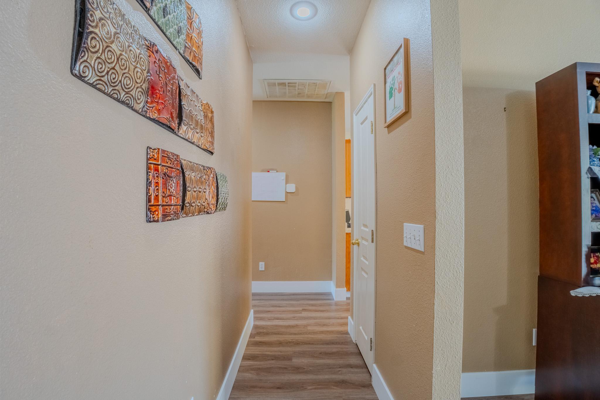 626 W Loyola Ave, Visalia, CA 93277