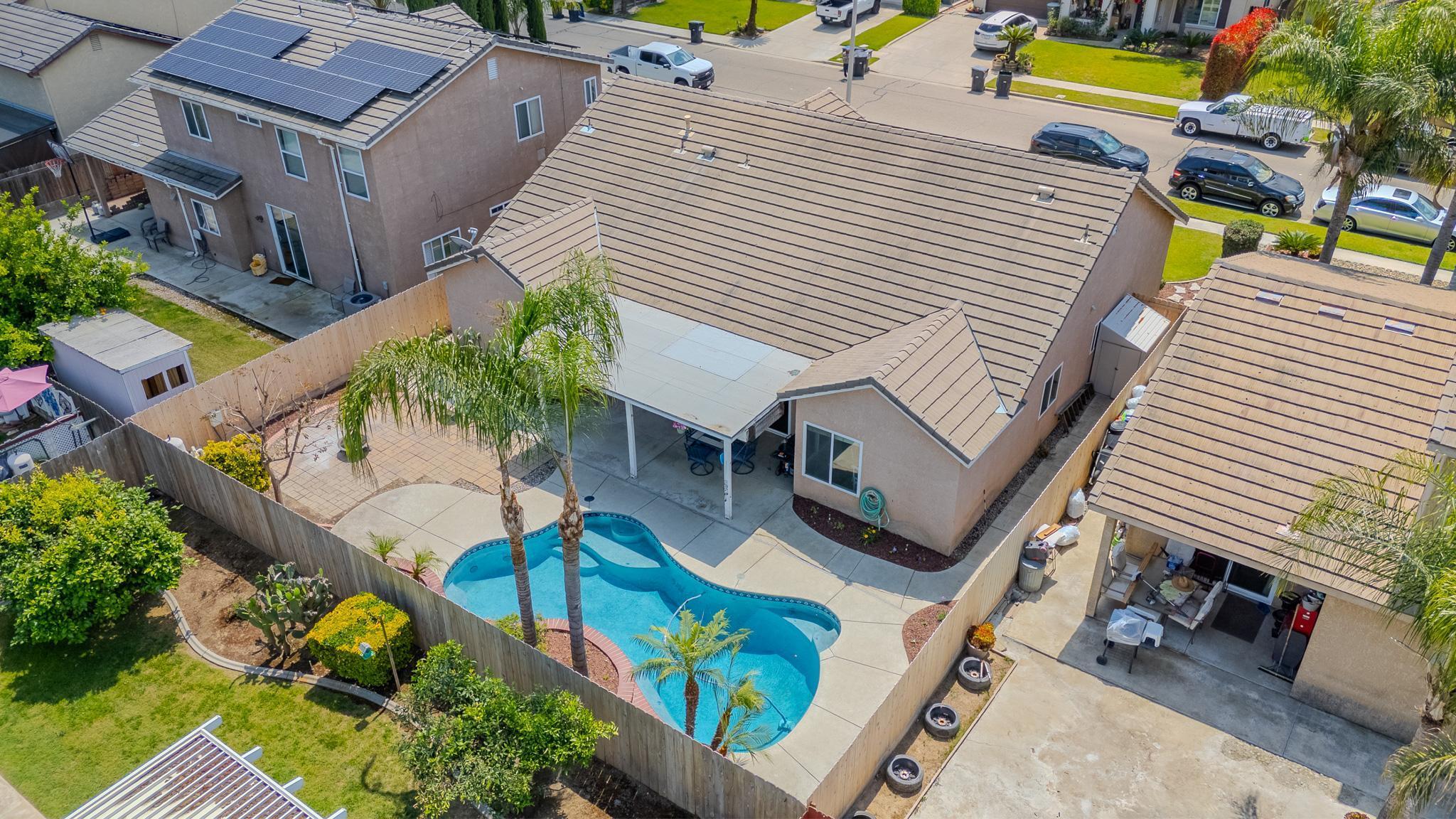 626 W Loyola Ave, Visalia, CA 93277