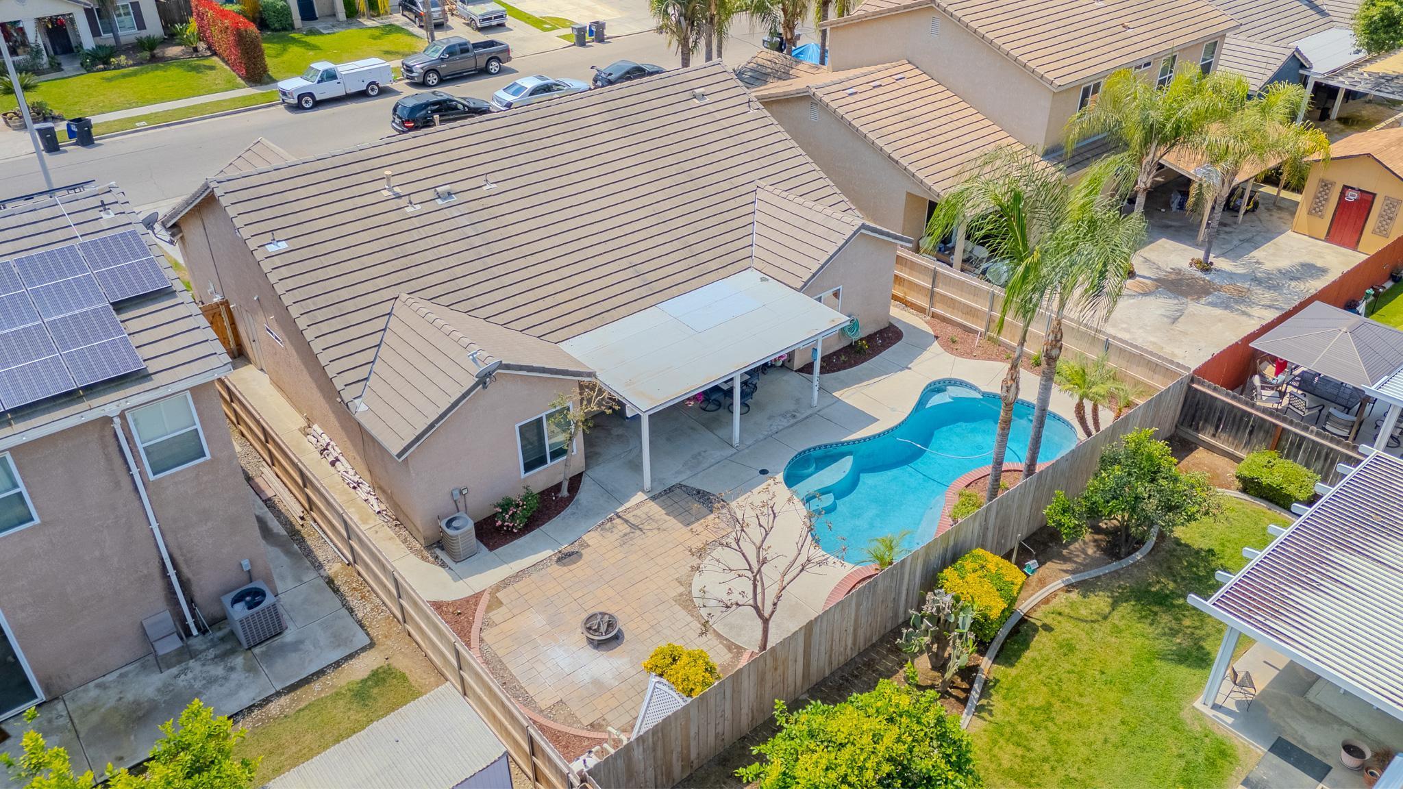 626 W Loyola Ave, Visalia, CA 93277