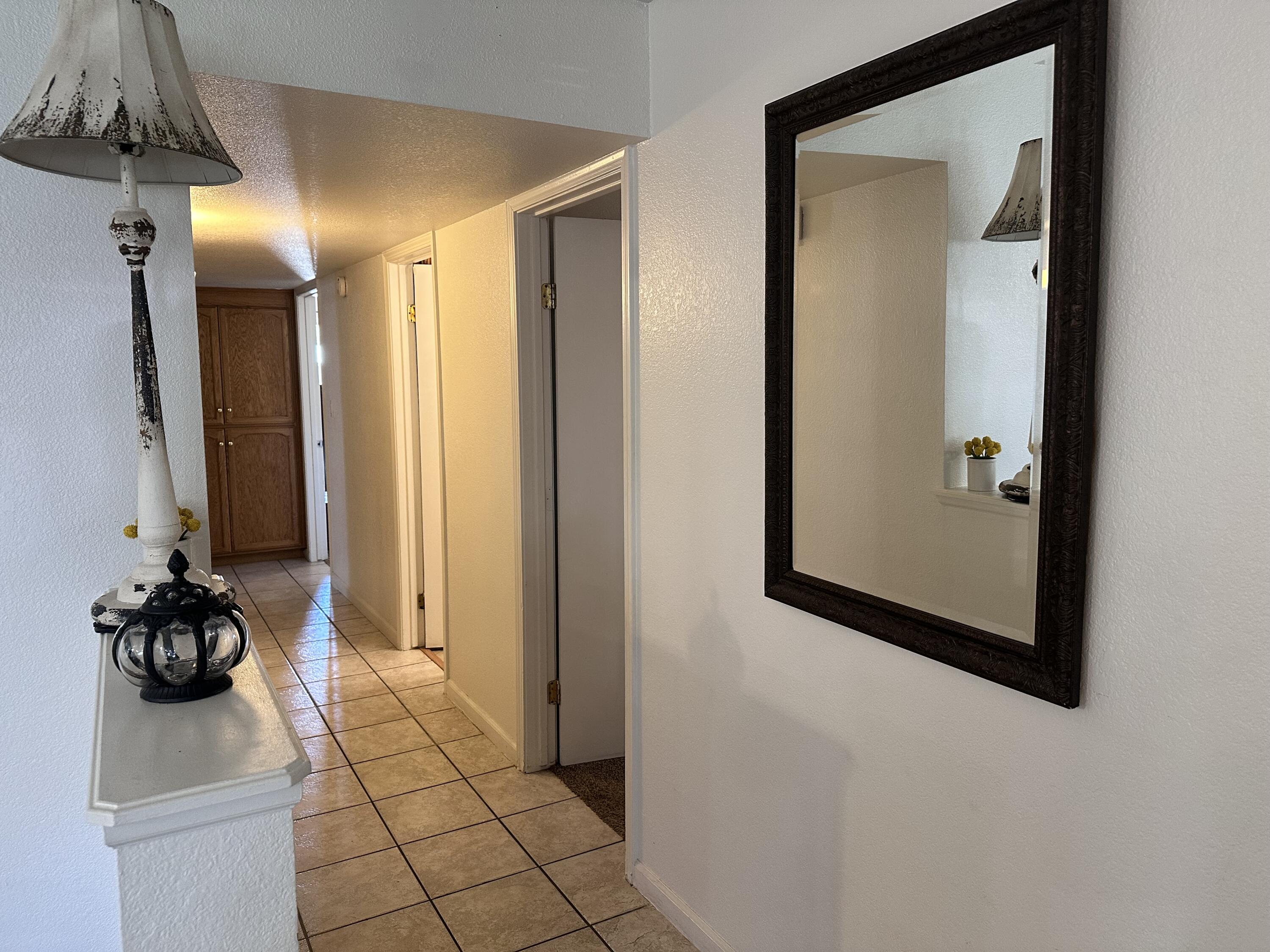 2607 W Country Ave, Visalia, CA 93277
