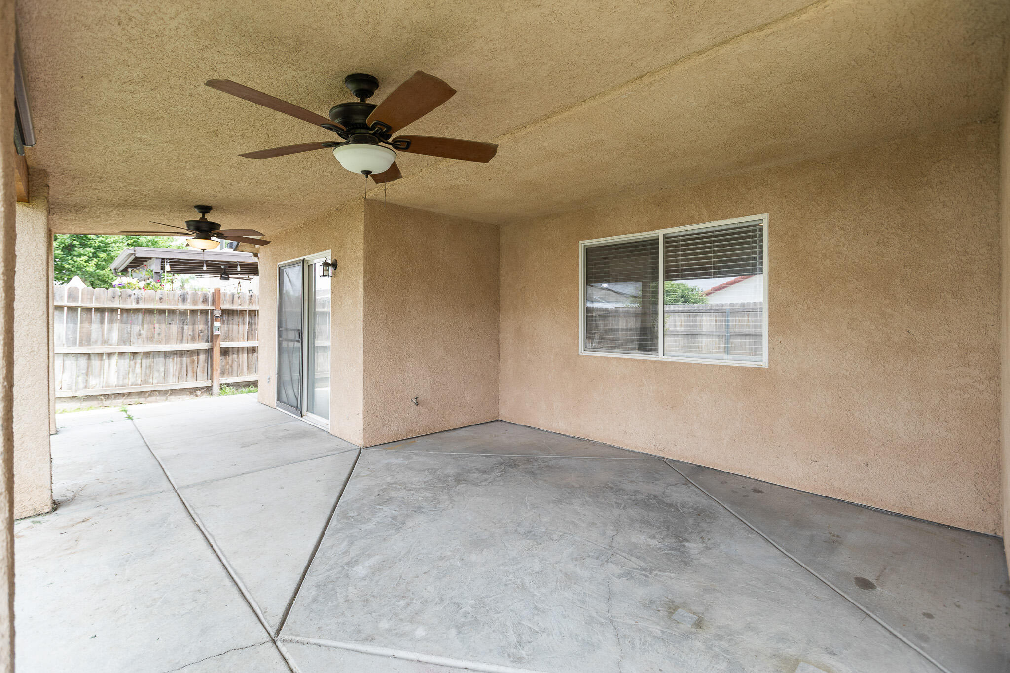 751 S Indiana St, Porterville, CA 93257