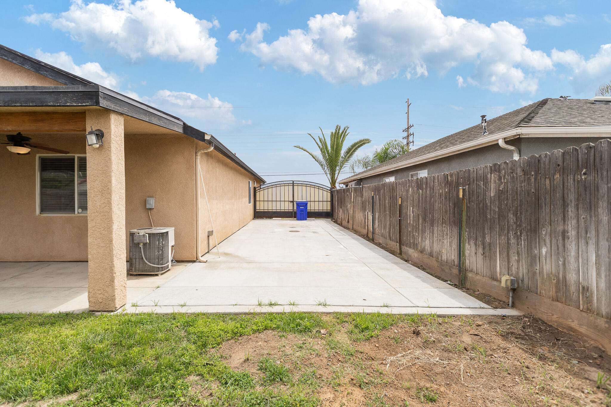 751 S Indiana St, Porterville, CA 93257