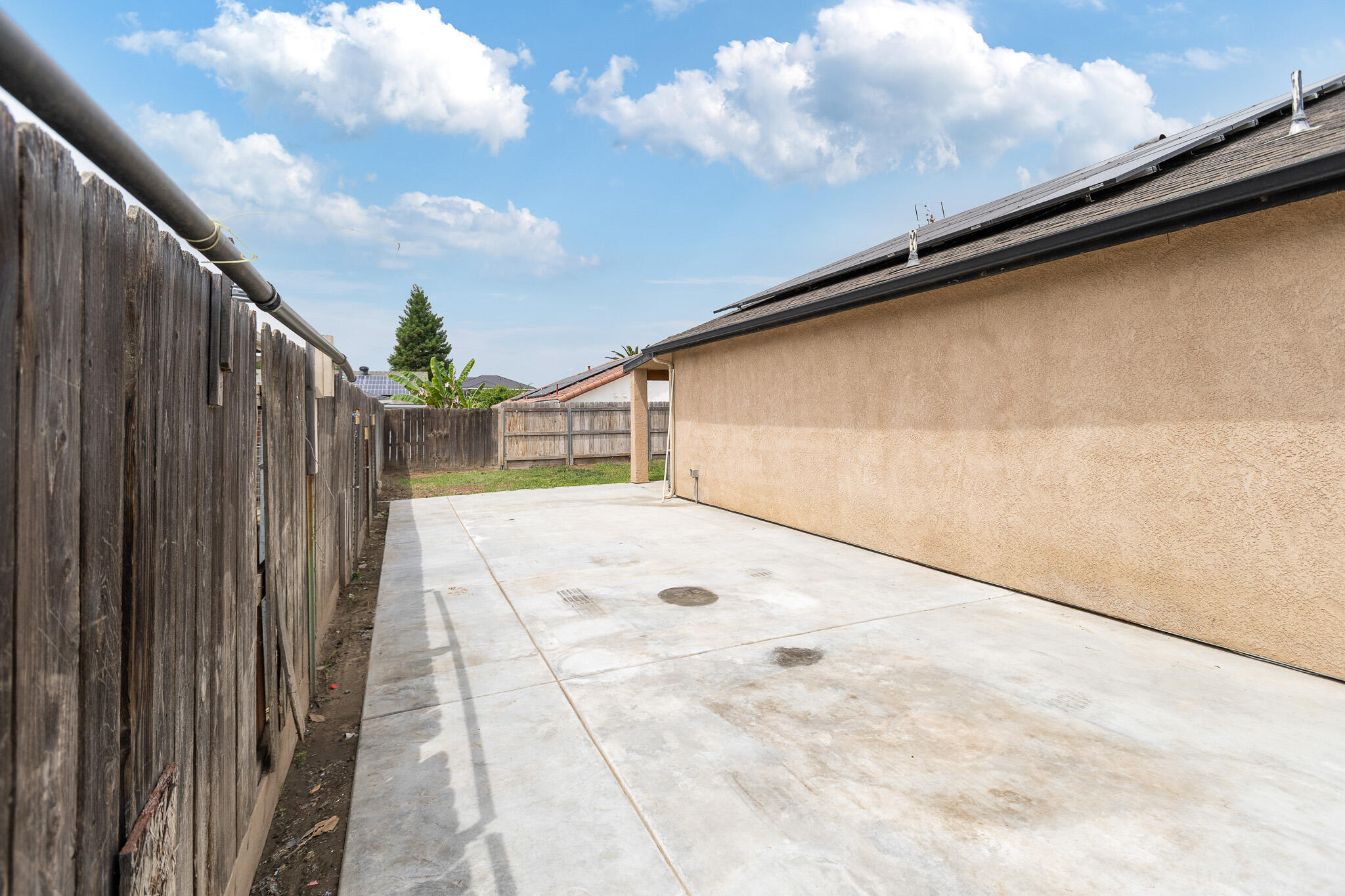 751 S Indiana St, Porterville, CA 93257