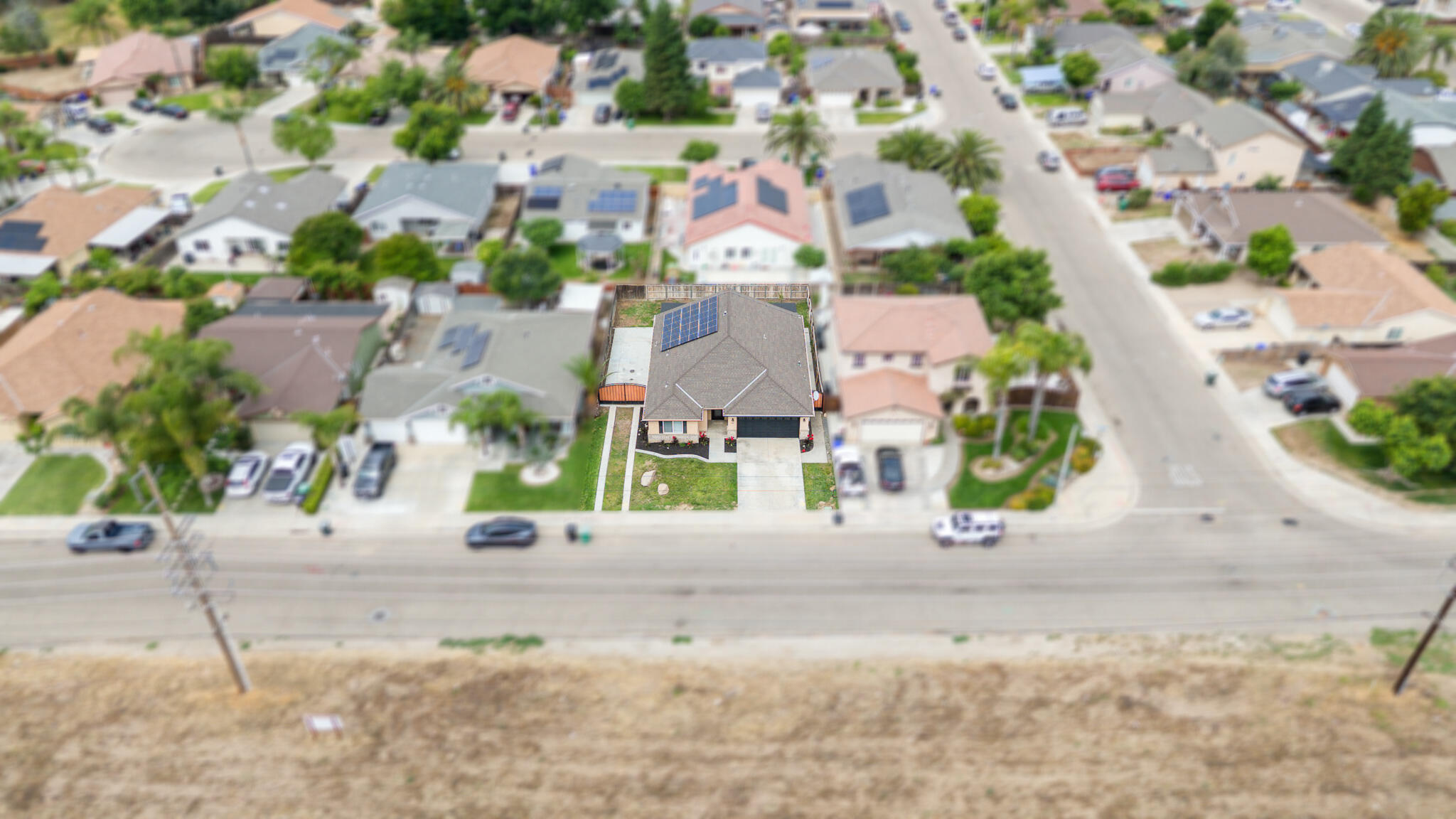 751 S Indiana St, Porterville, CA 93257