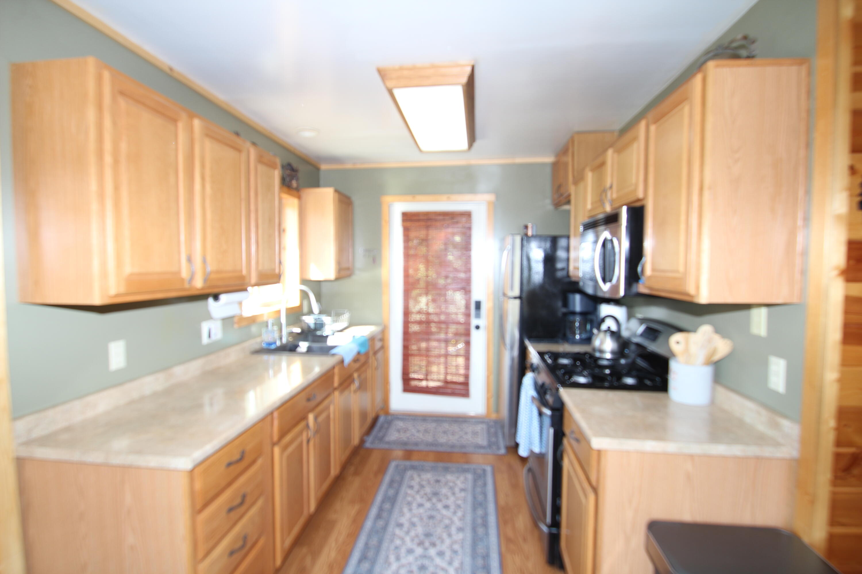 266 Soda Springs Ct, Springville, CA 93265