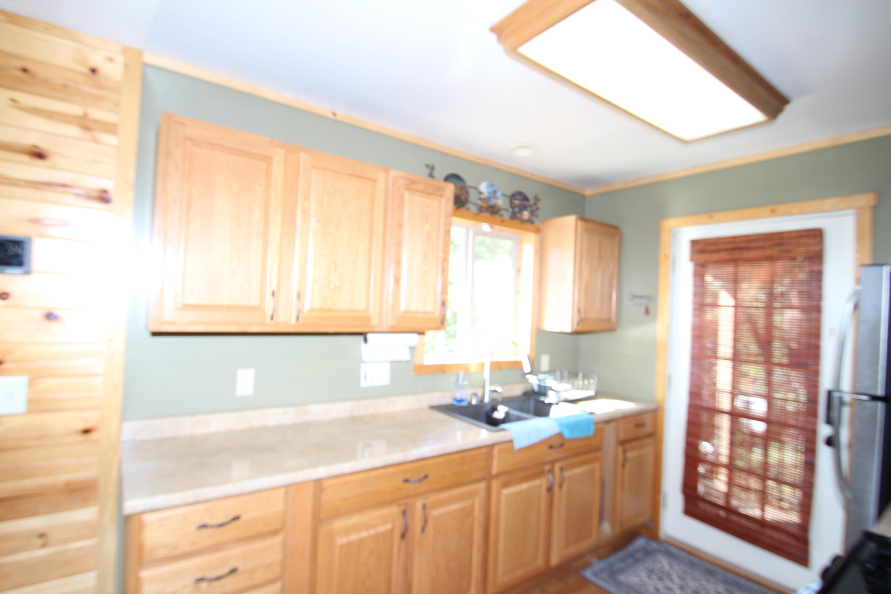 266 Soda Springs Ct, Springville, CA 93265