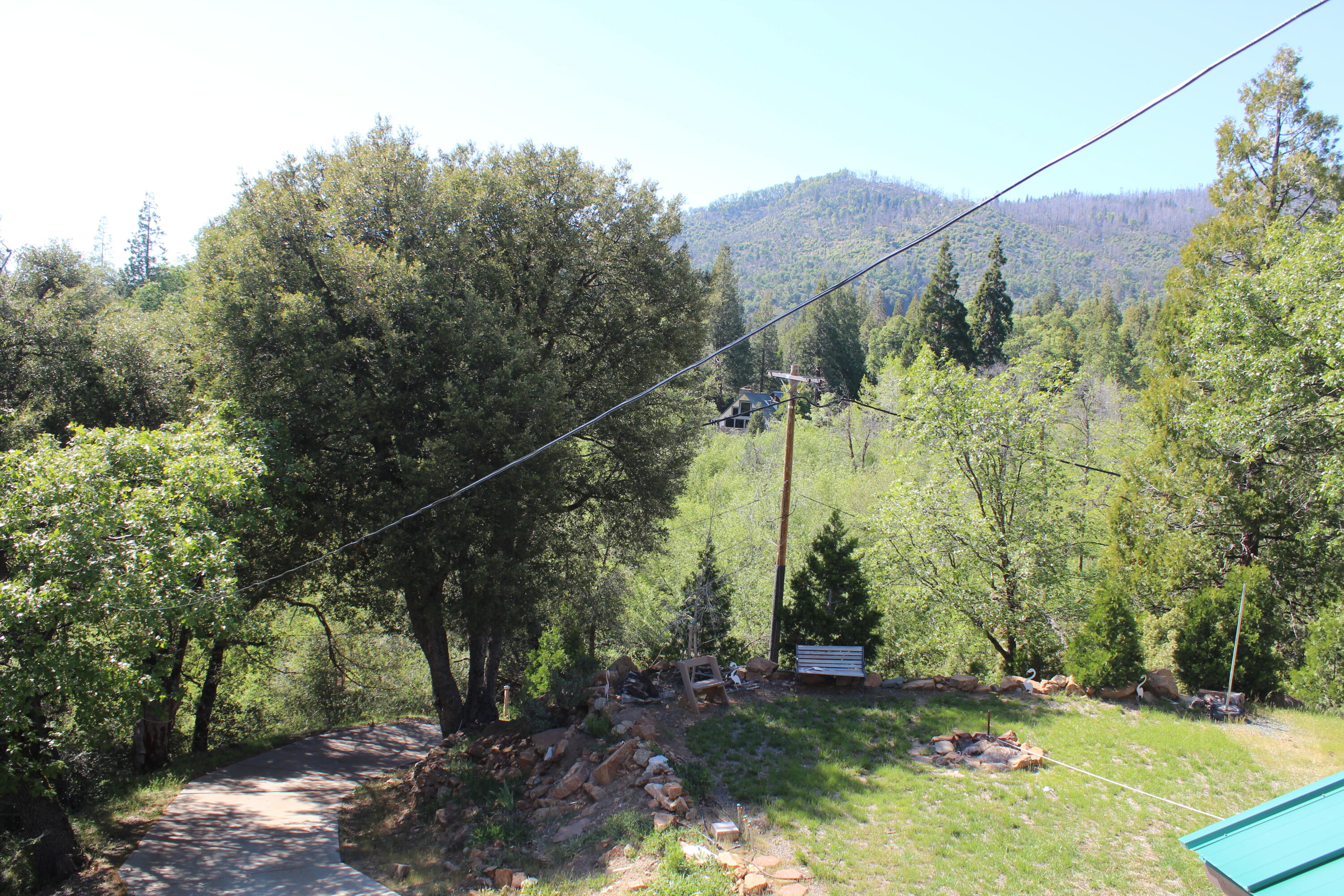266 Soda Springs Ct, Springville, CA 93265