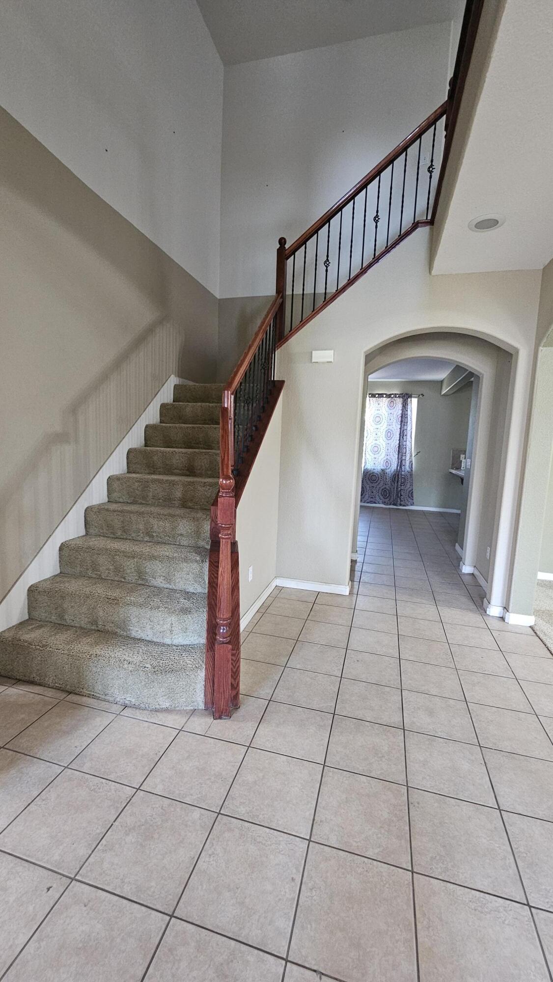 2277 W Wall Ct, Porterville, CA 93257