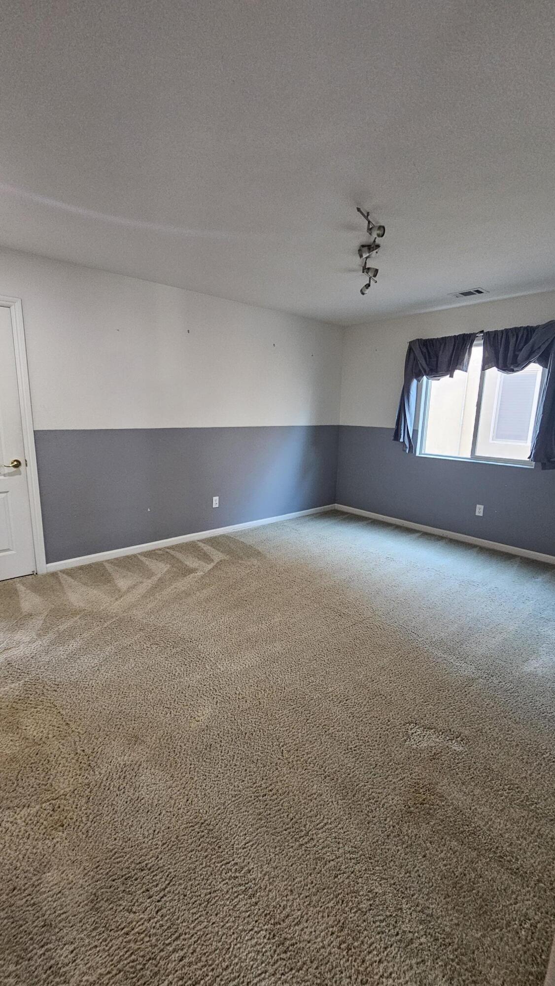 2277 W Wall Ct, Porterville, CA 93257