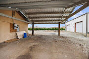 24403 Avenue 234, Lindsay, CA 93247