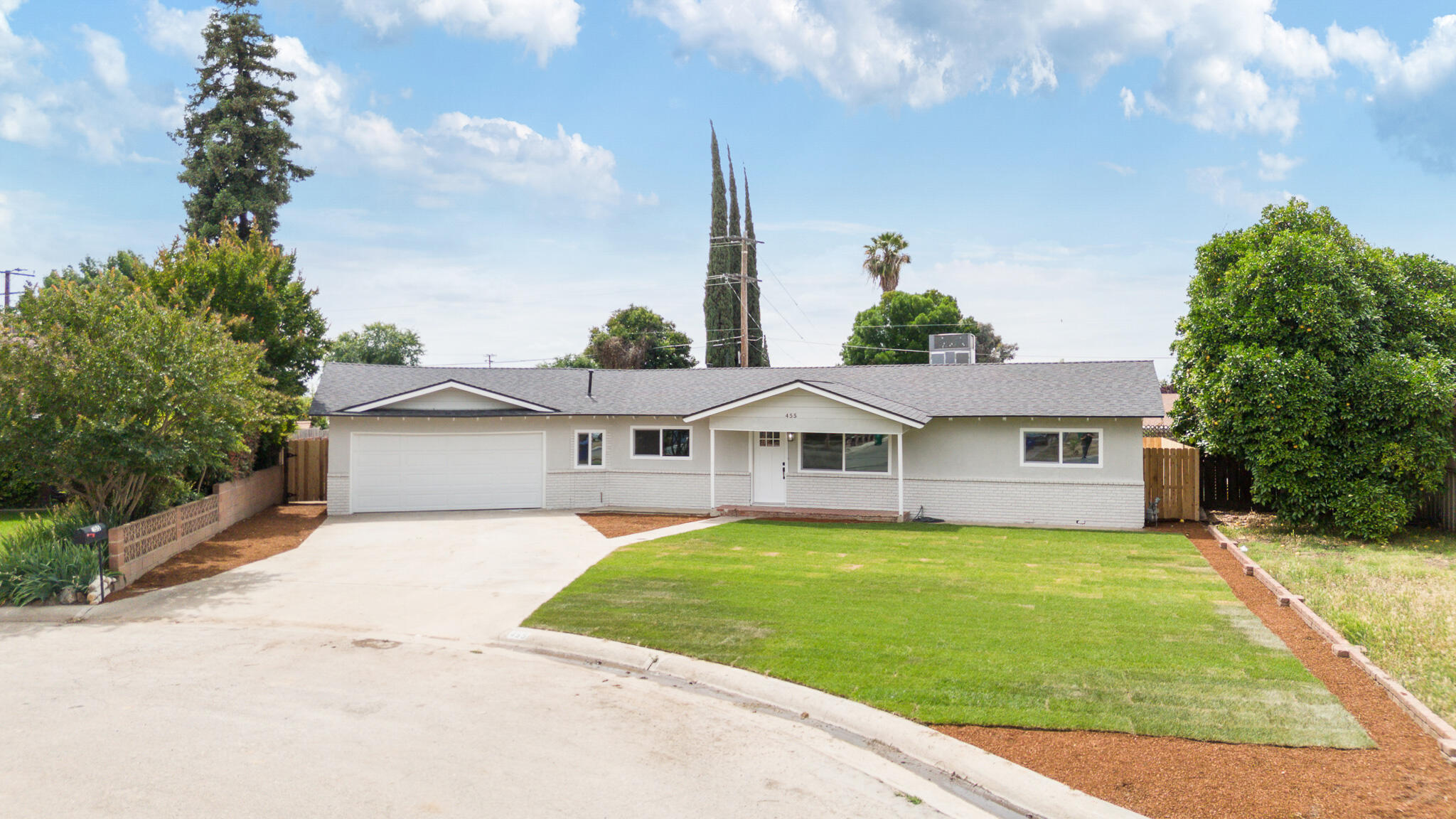 455 Patsy St, Porterville, CA 93257