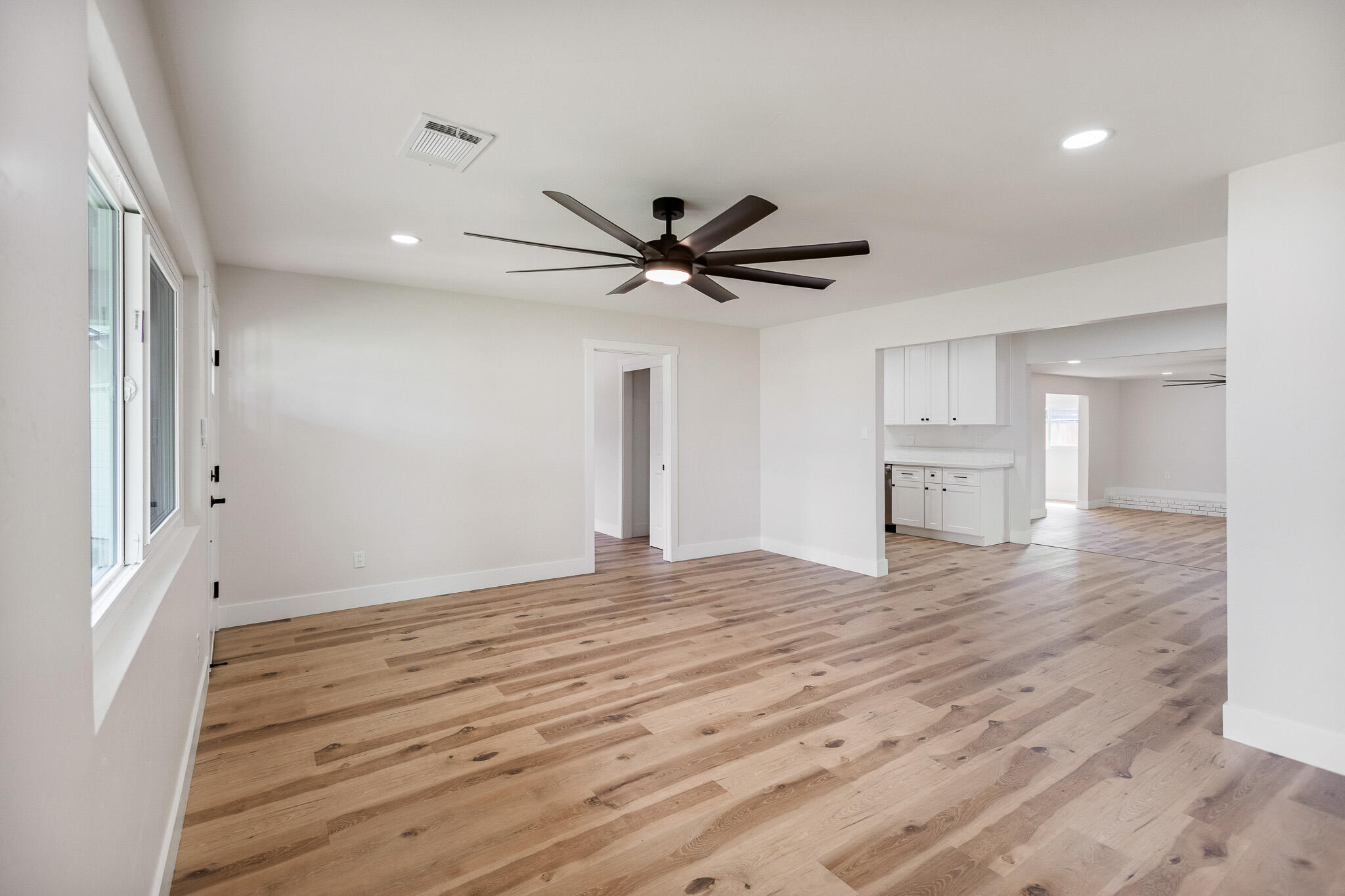 455 Patsy St, Porterville, CA 93257