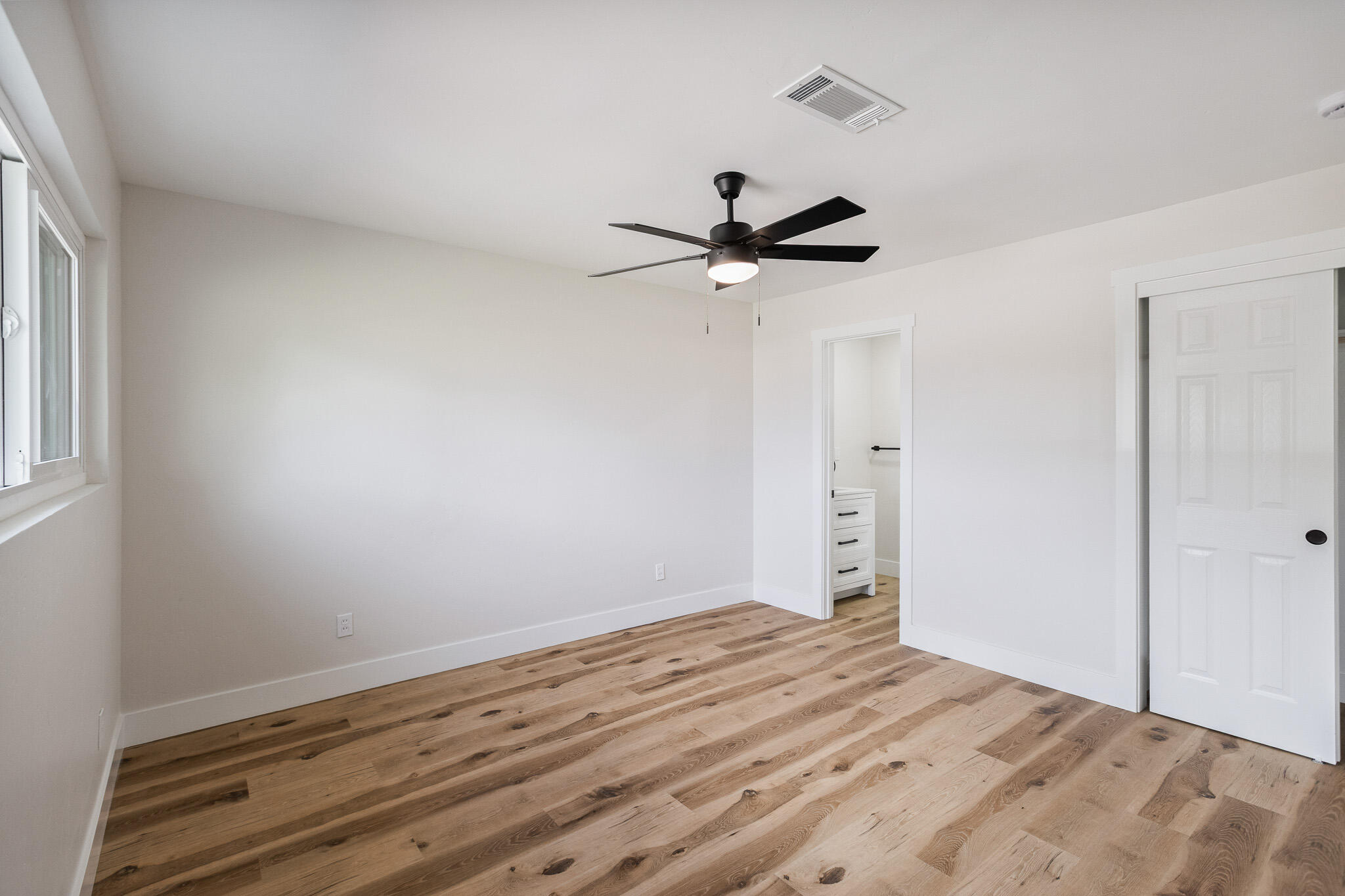 455 Patsy St, Porterville, CA 93257