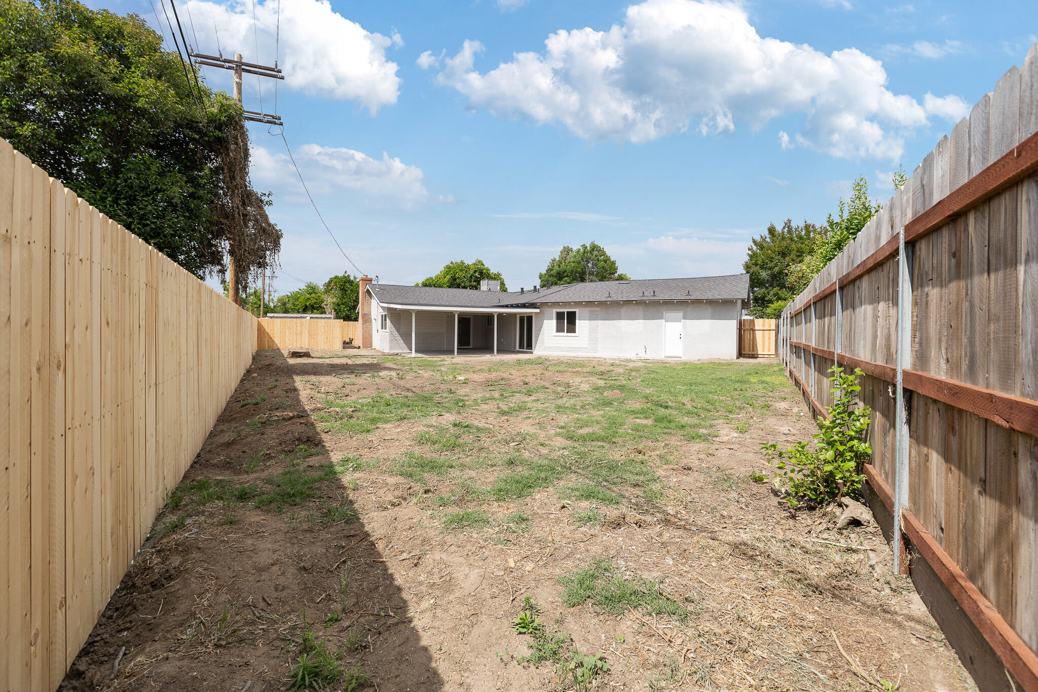 455 Patsy St, Porterville, CA 93257