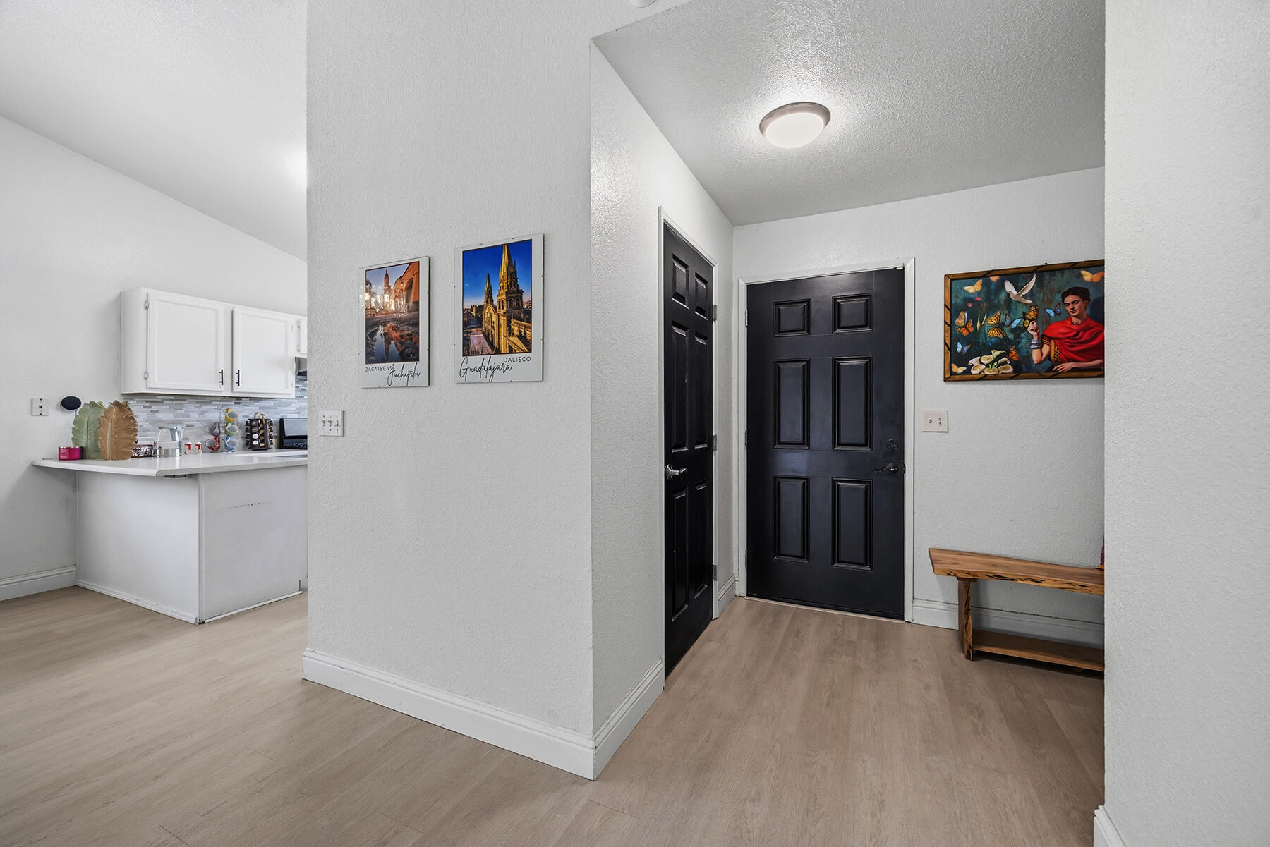 1825 N Liberty Ct, Visalia, CA 93292