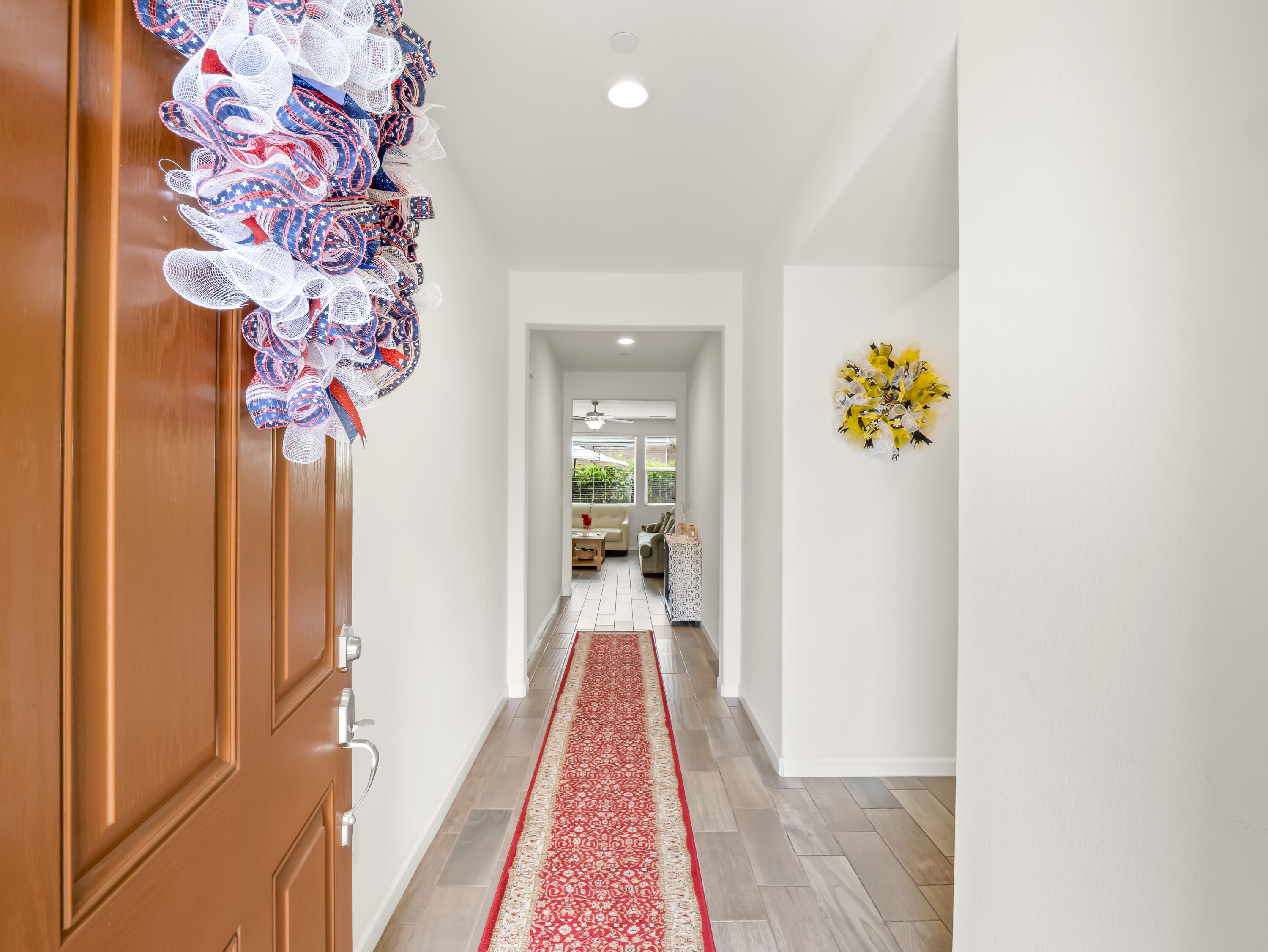 2459 Lombard Ln, Clovis, CA 93611