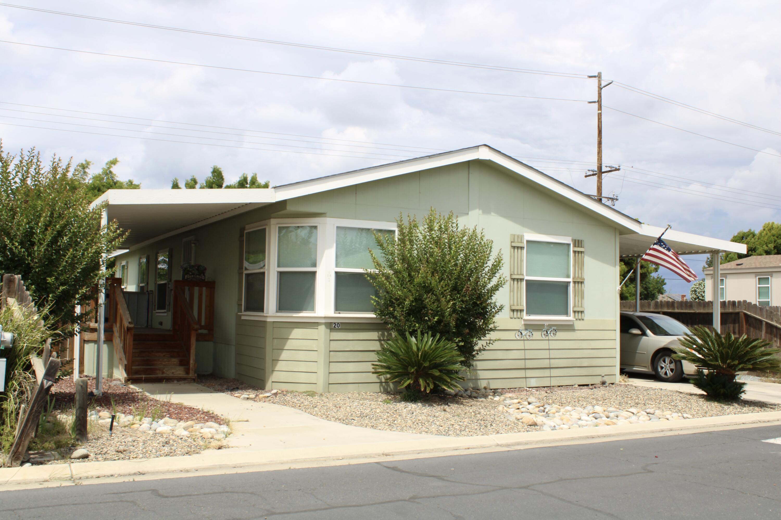 100 S Westwood St #20, Porterville, CA 93257
