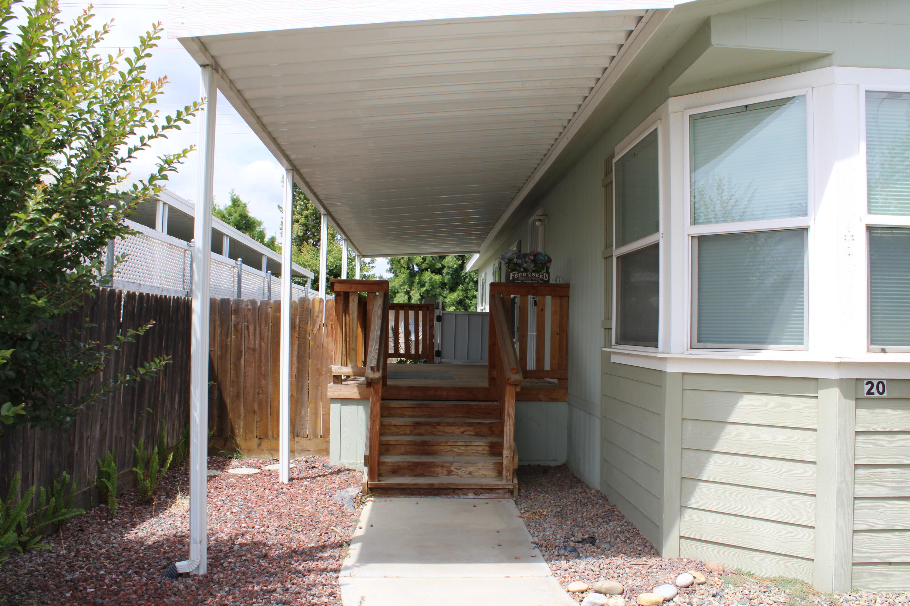 100 S Westwood St #20, Porterville, CA 93257