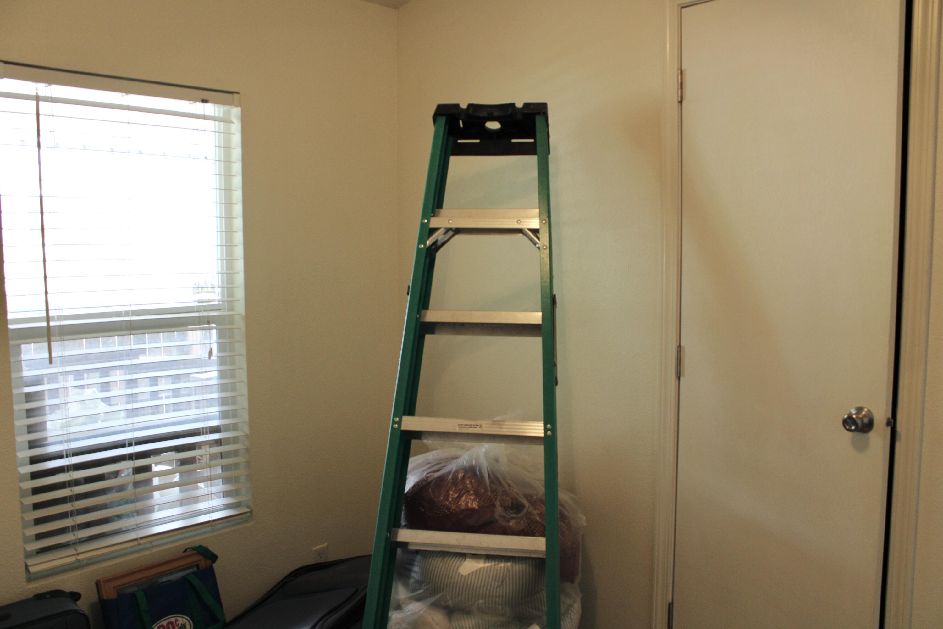100 S Westwood St #20, Porterville, CA 93257