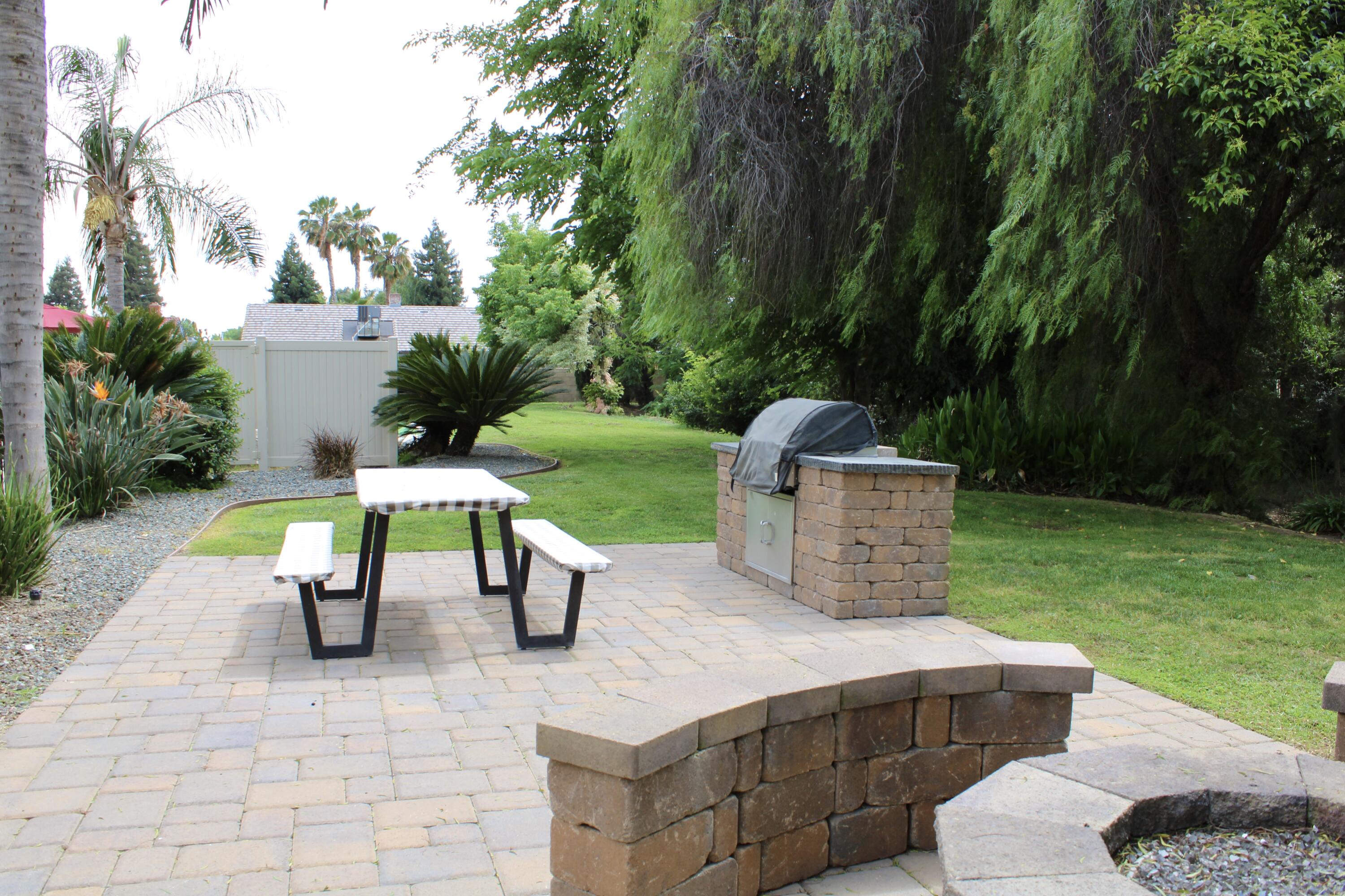 100 S Westwood St #20, Porterville, CA 93257