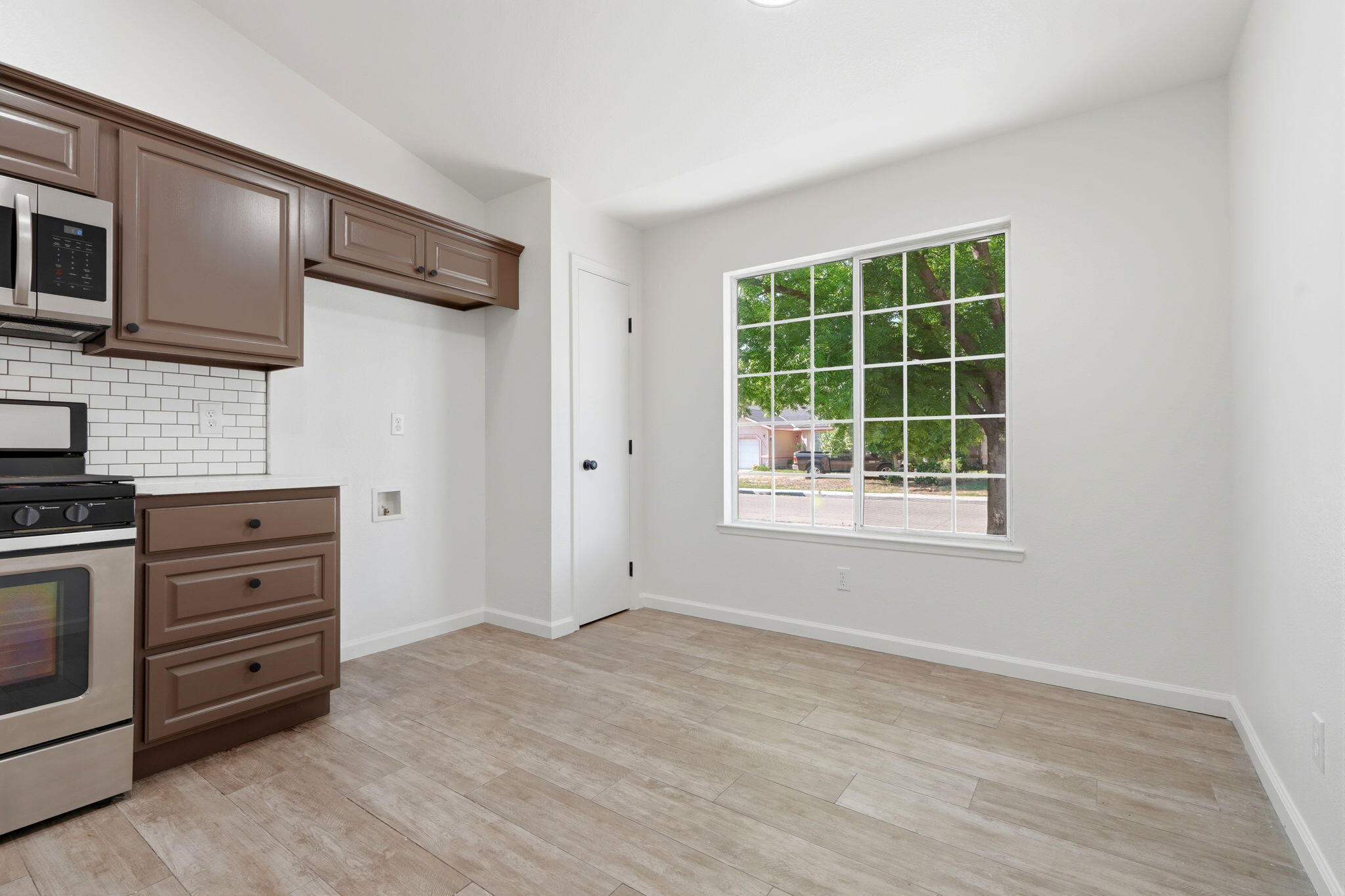 2005 E Roosevelt Ct, Visalia, CA 93292