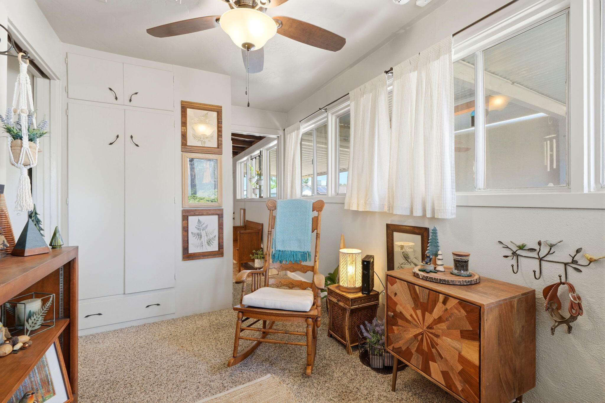 4007 W Myrtle Ave, Visalia, CA 93277