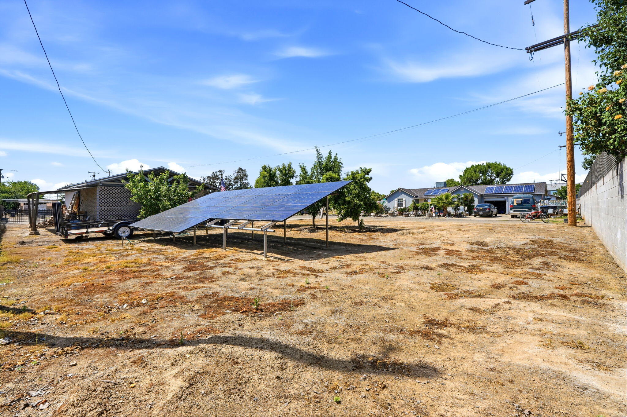 4007 W Myrtle Ave, Visalia, CA 93277