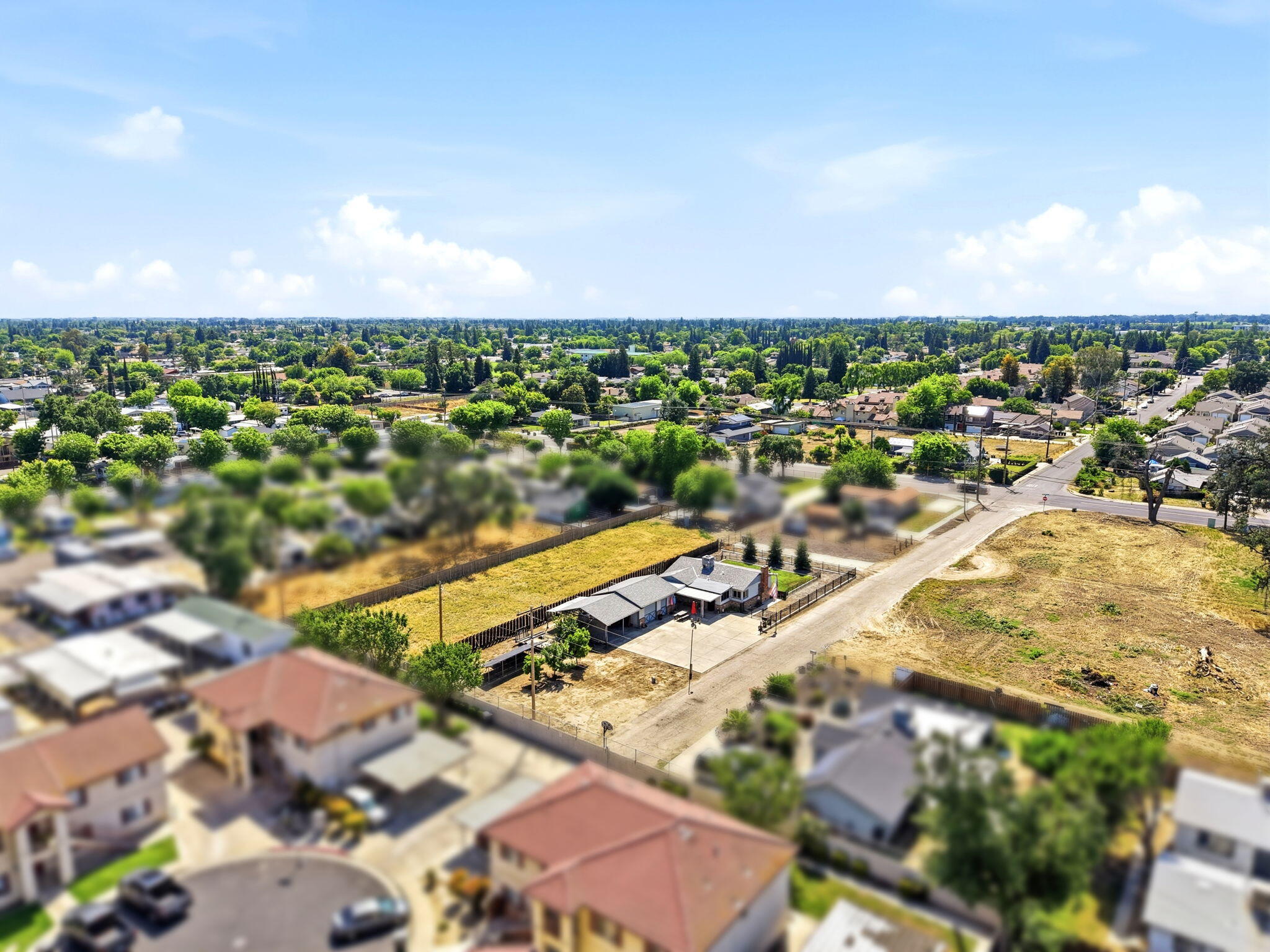 4007 W Myrtle Ave, Visalia, CA 93277
