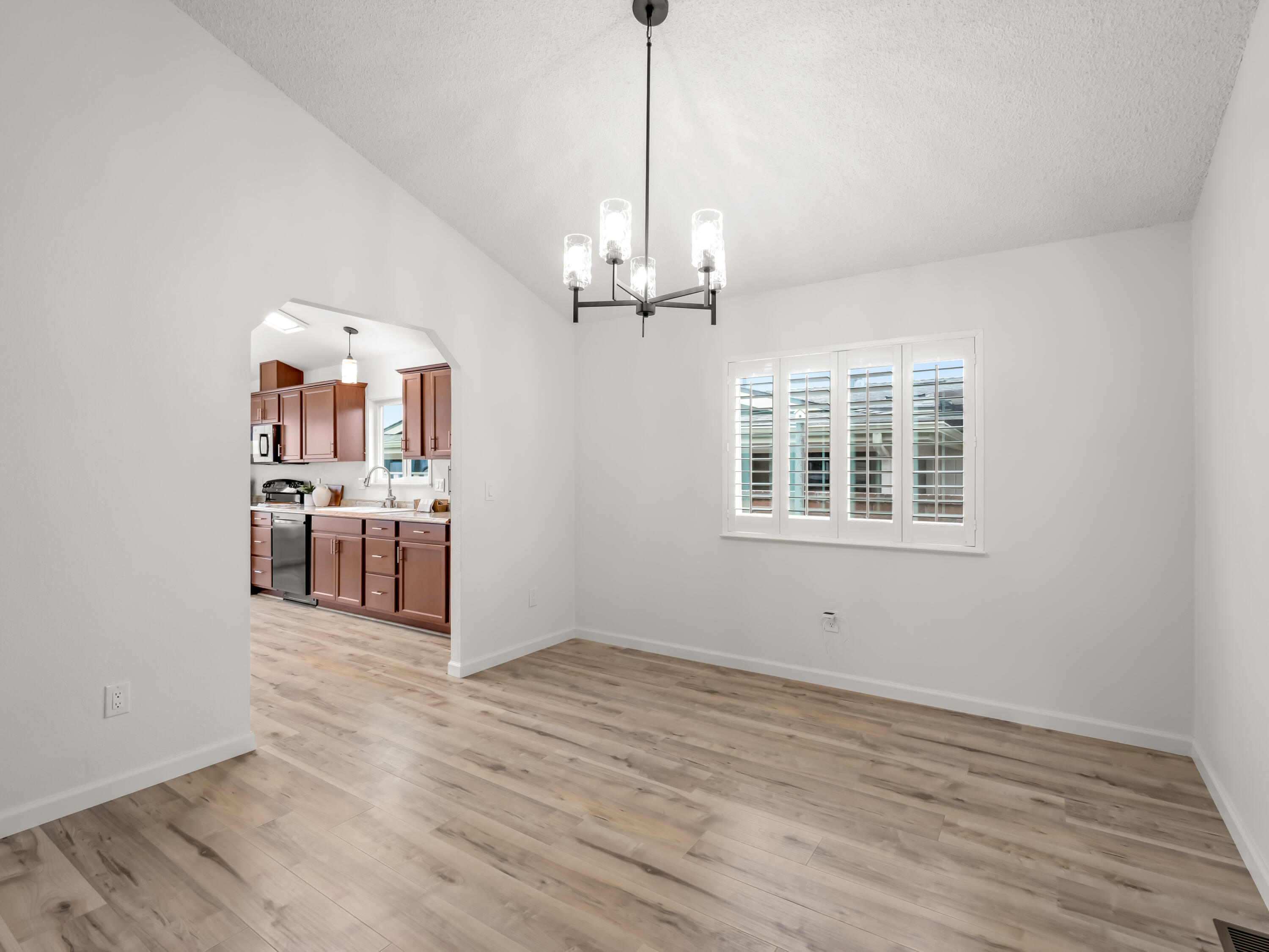 4648 S Terrace St, Visalia, CA 93277
