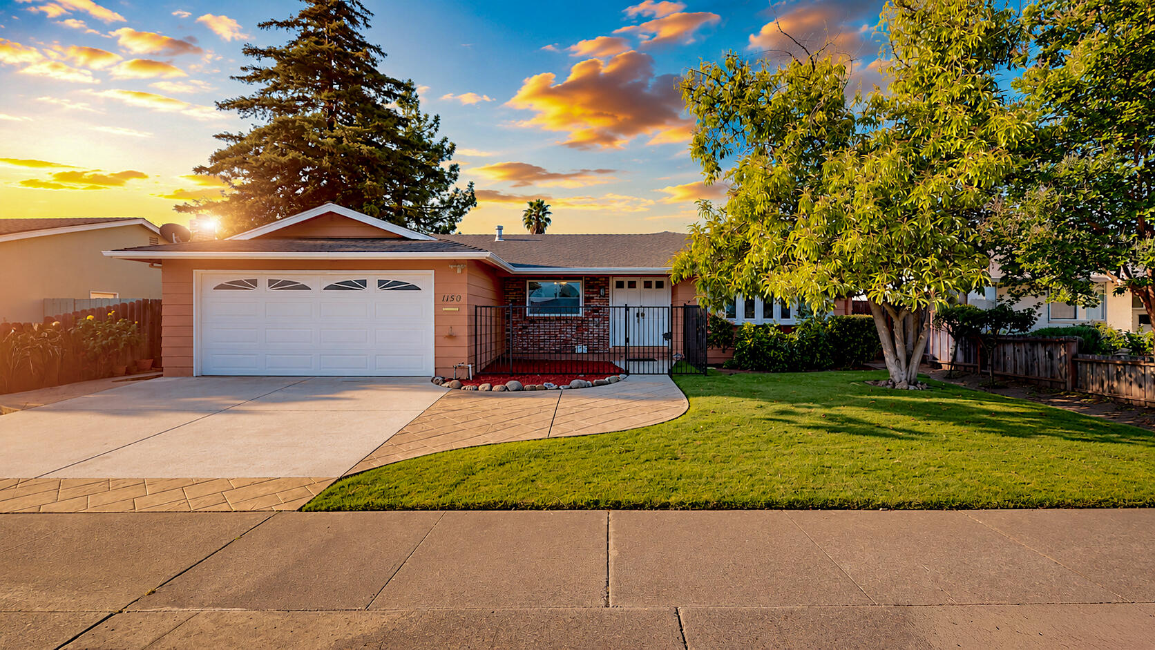 1150 3rd St #3rd, Gilroy, CA 95020