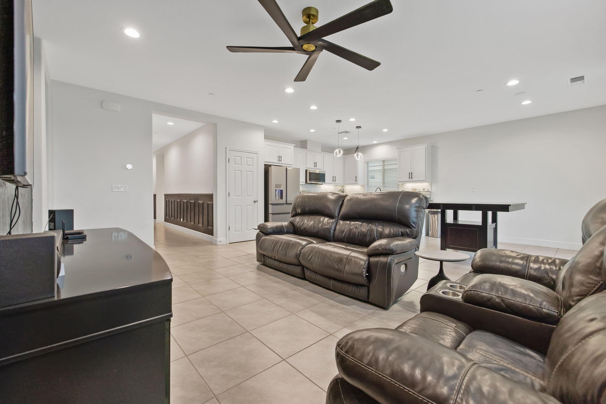 3430 S Kennedy St, Visalia, CA 93292