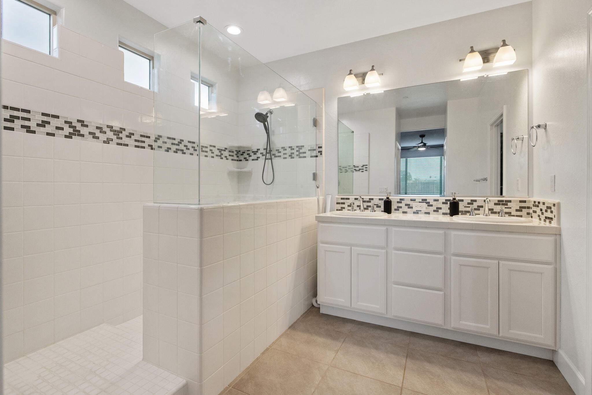 3430 S Kennedy St, Visalia, CA 93292