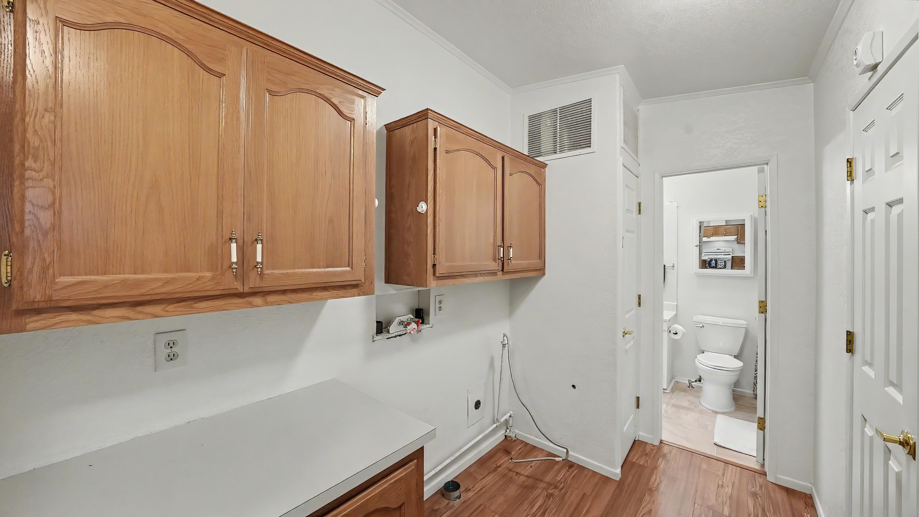 5209 W La Vida ##105, Visalia, CA 93277