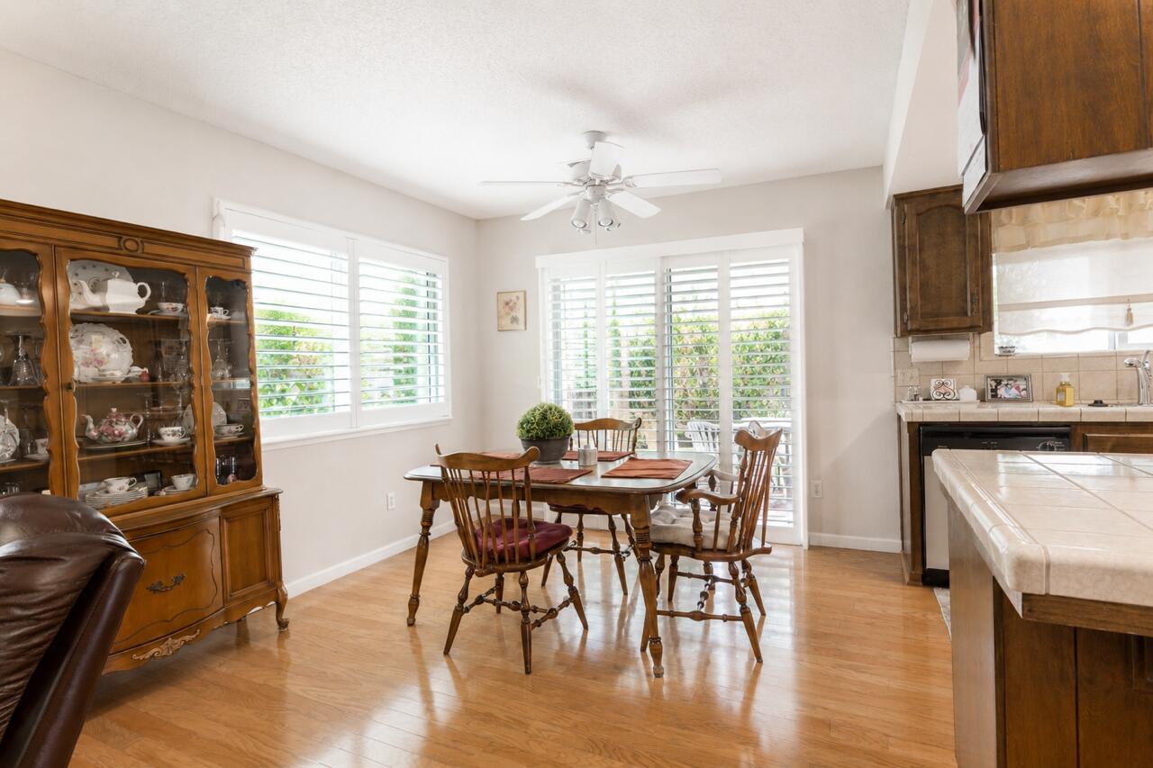 1363 E Carmelo Ave, Tulare, CA 93274