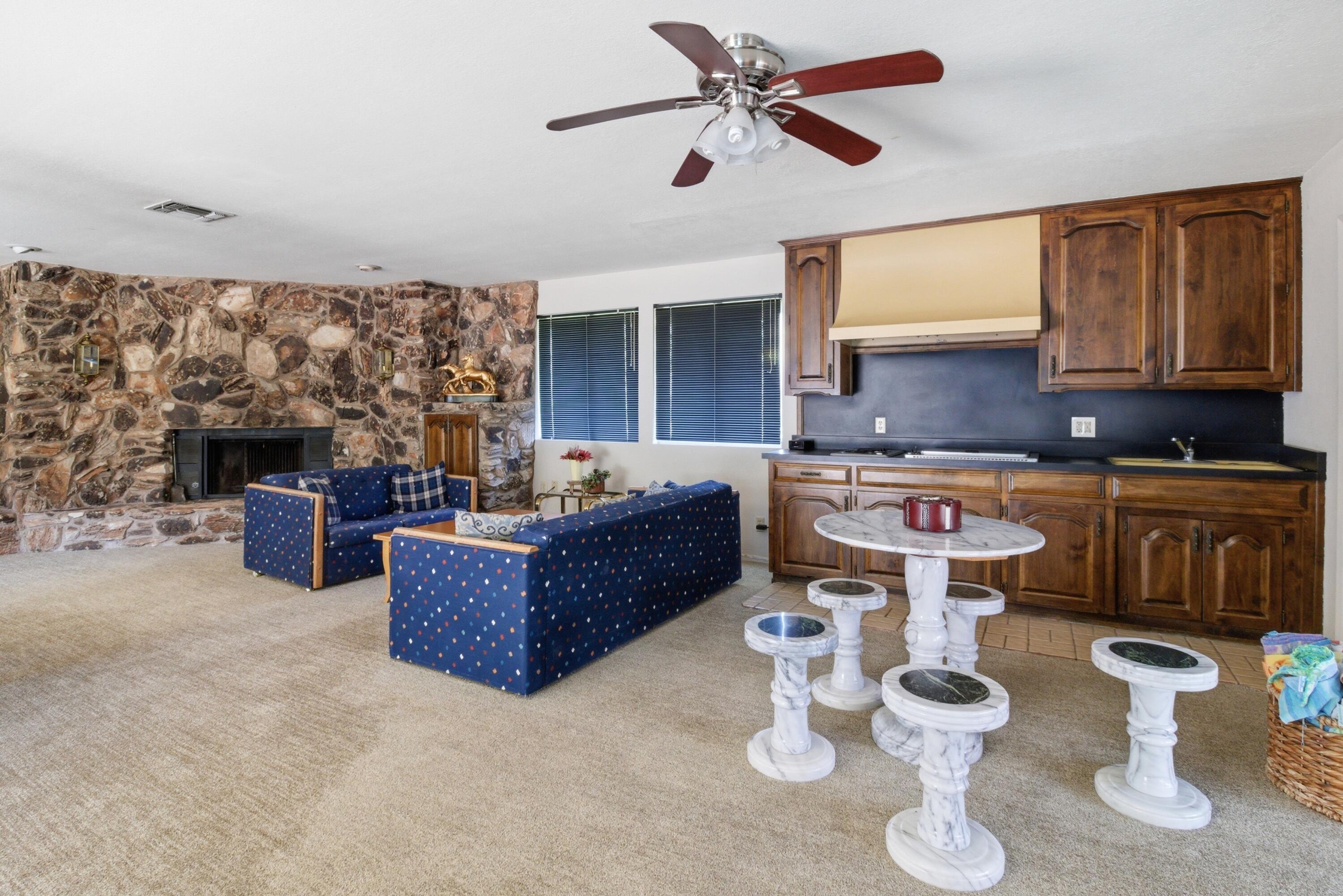 33295 Globe Dr, Springville, CA 93265