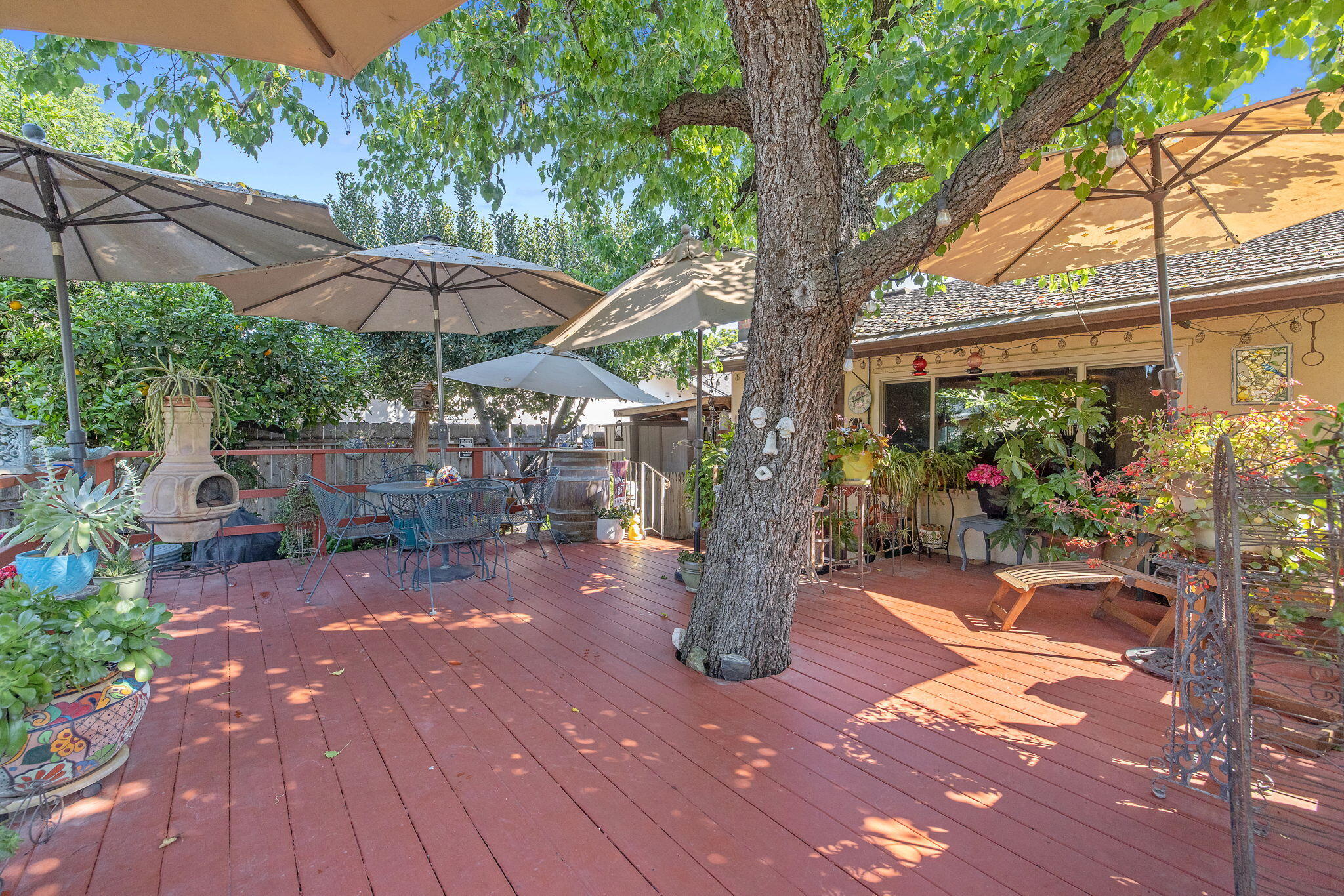 1009 S Rova Ct, Visalia, CA 93277