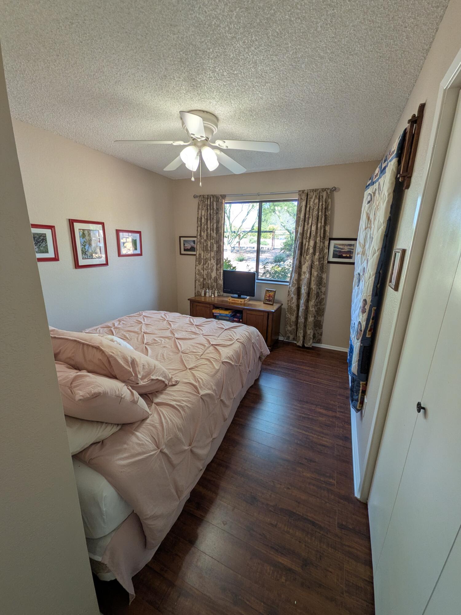16440 Palomino Dr, Springville, CA 93265