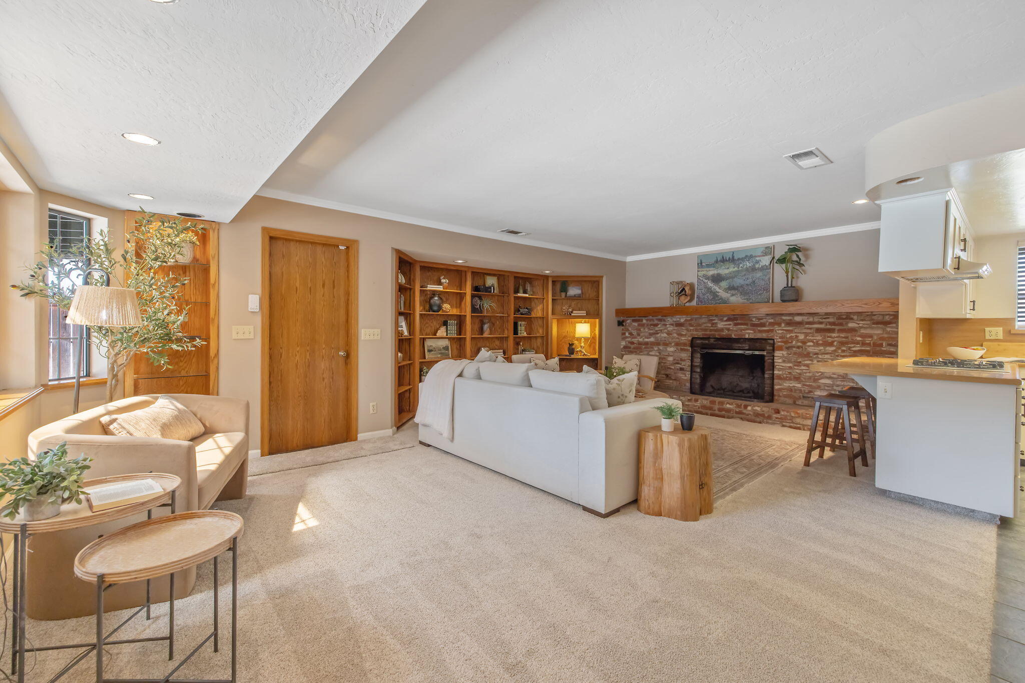 1475 N Westside St, Porterville, CA 93257
