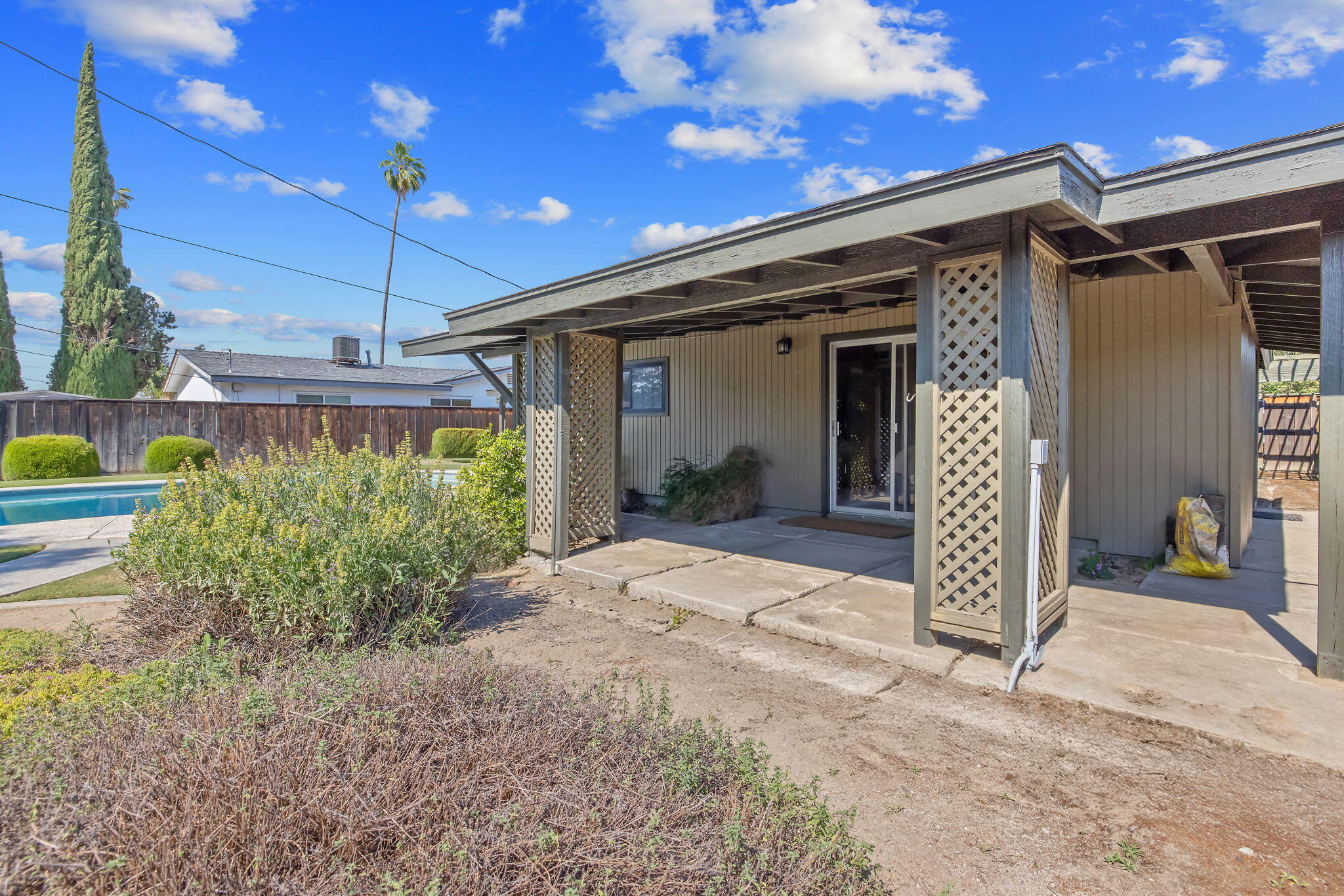 1475 N Westside St, Porterville, CA 93257